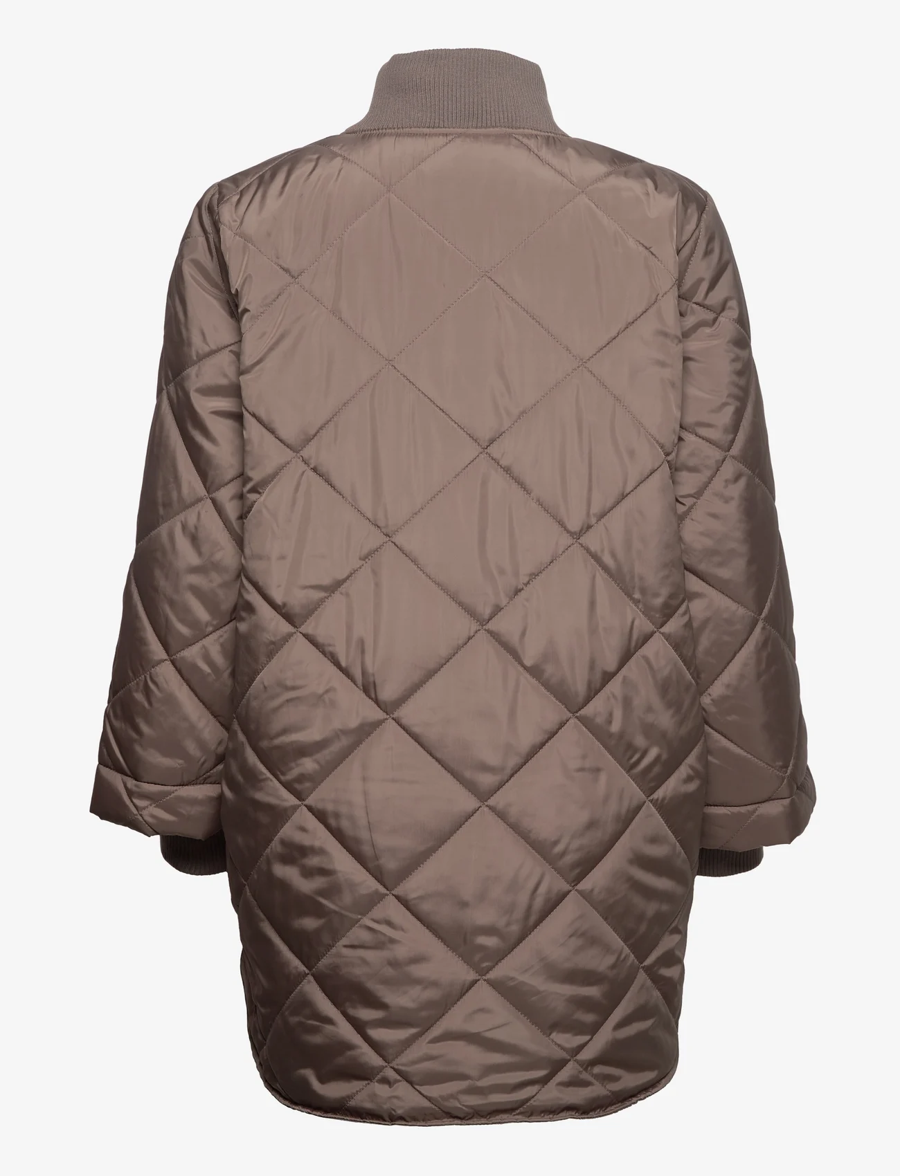 FREE/QUENT Fqprime-jacket - 699 kr. Køb Quiltede jakker fra online Boozt.com. Hurtig levering & nem