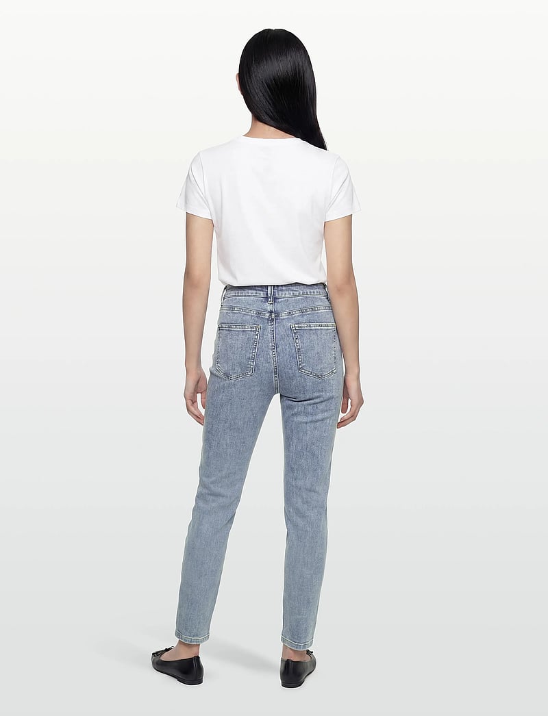 FREE/QUENT - FQJANE-PANTS - slim jeans - light blue denim - 4