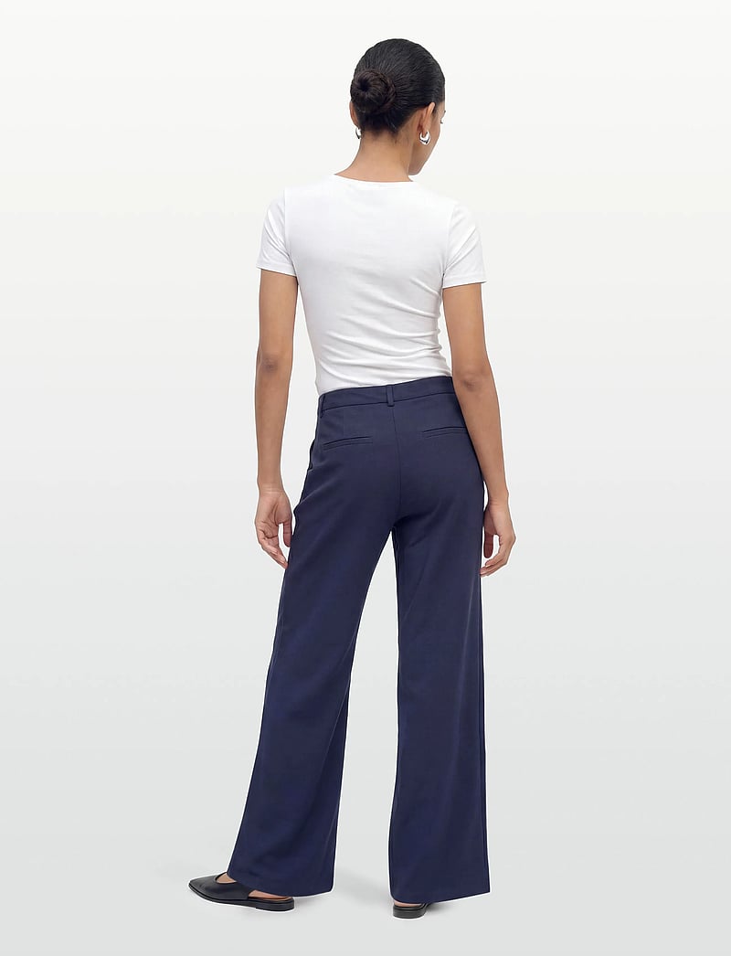 FREE/QUENT - FQNANNI-PANTS - vida byxor - navy blazer - 4
