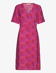 FREE/QUENT - FQCAREY-DRESS - summer dresses - fuchsia red w. phlox pink - 0