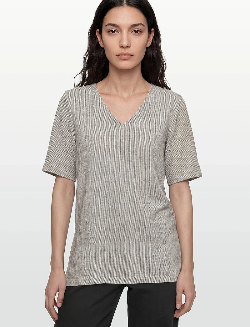 FREE/QUENT - FQLAVA-BLOUSE - kurzämlige blusen - coffee bean w. star off-white - 3