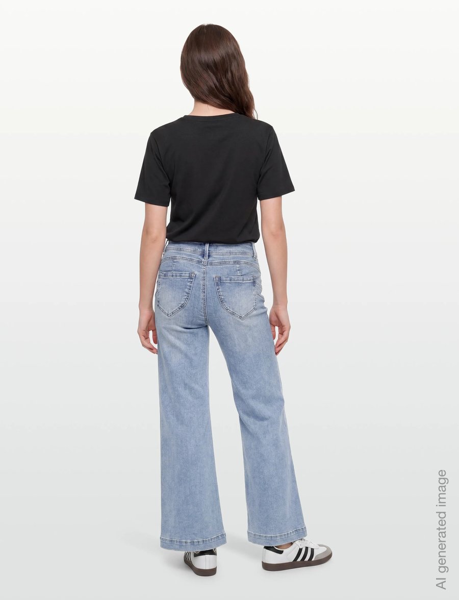 FREE/QUENT - FQLOPEZ-JEANS - brede jeans - light blue denim - 4