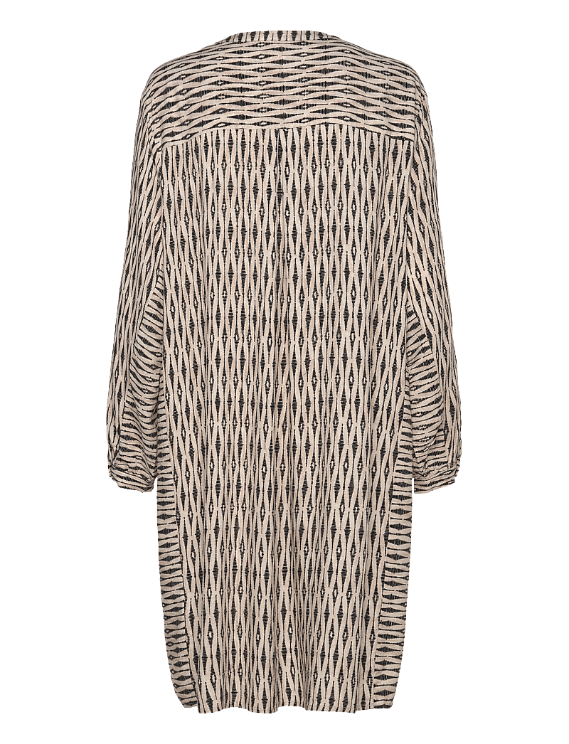 FREE/QUENT - Dress from Freequent in a light material with cut and sew details for a contrast - sommarklänningar - moonbeam w. black - 2