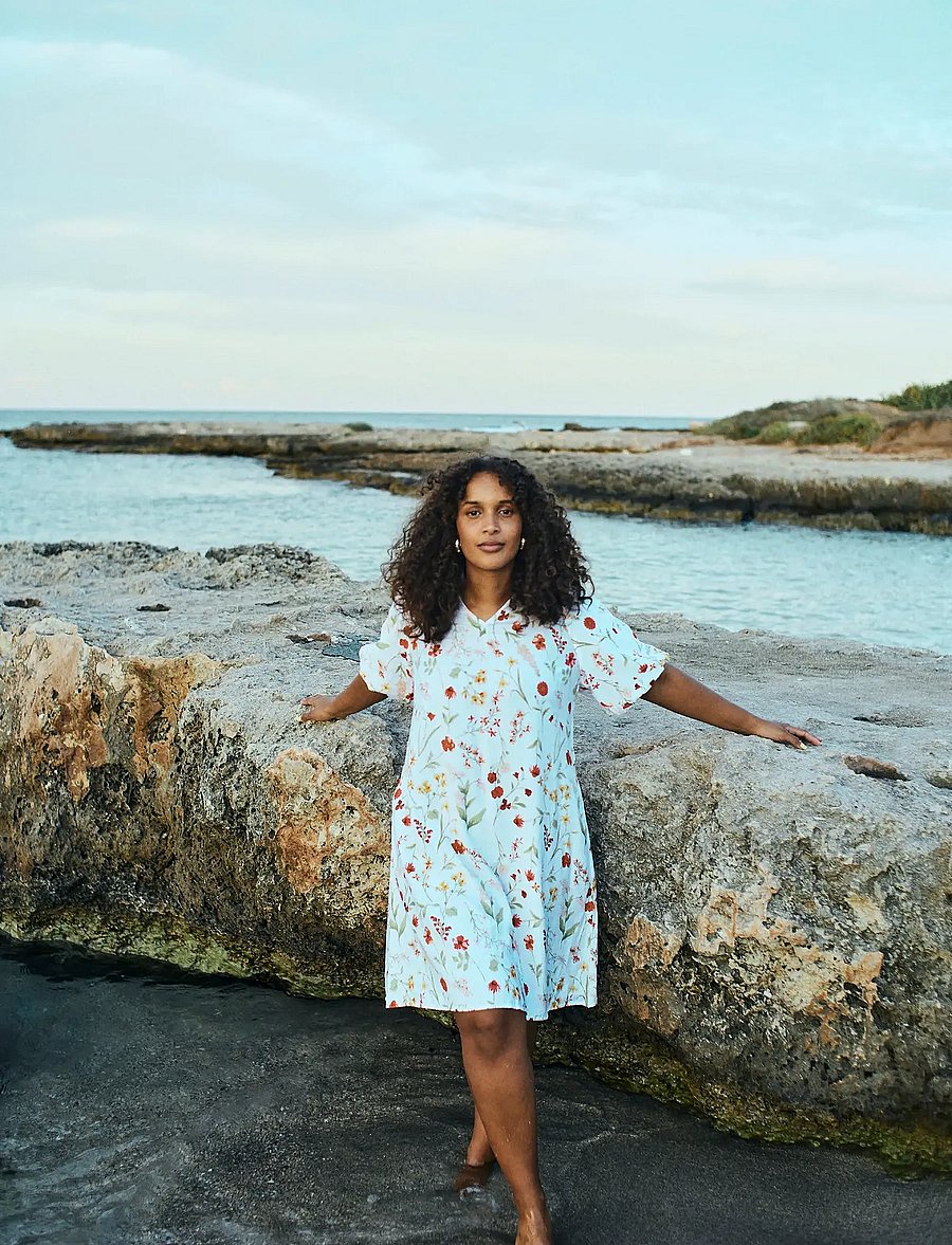 FREE/QUENT - Dress - brilliant white w. hot coral - 3