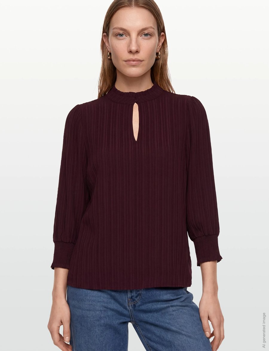 FREE/QUENT - Blouse from Freequent in a light material of recycled polyester with a fine text - langärmelige blusen - port royale - 3