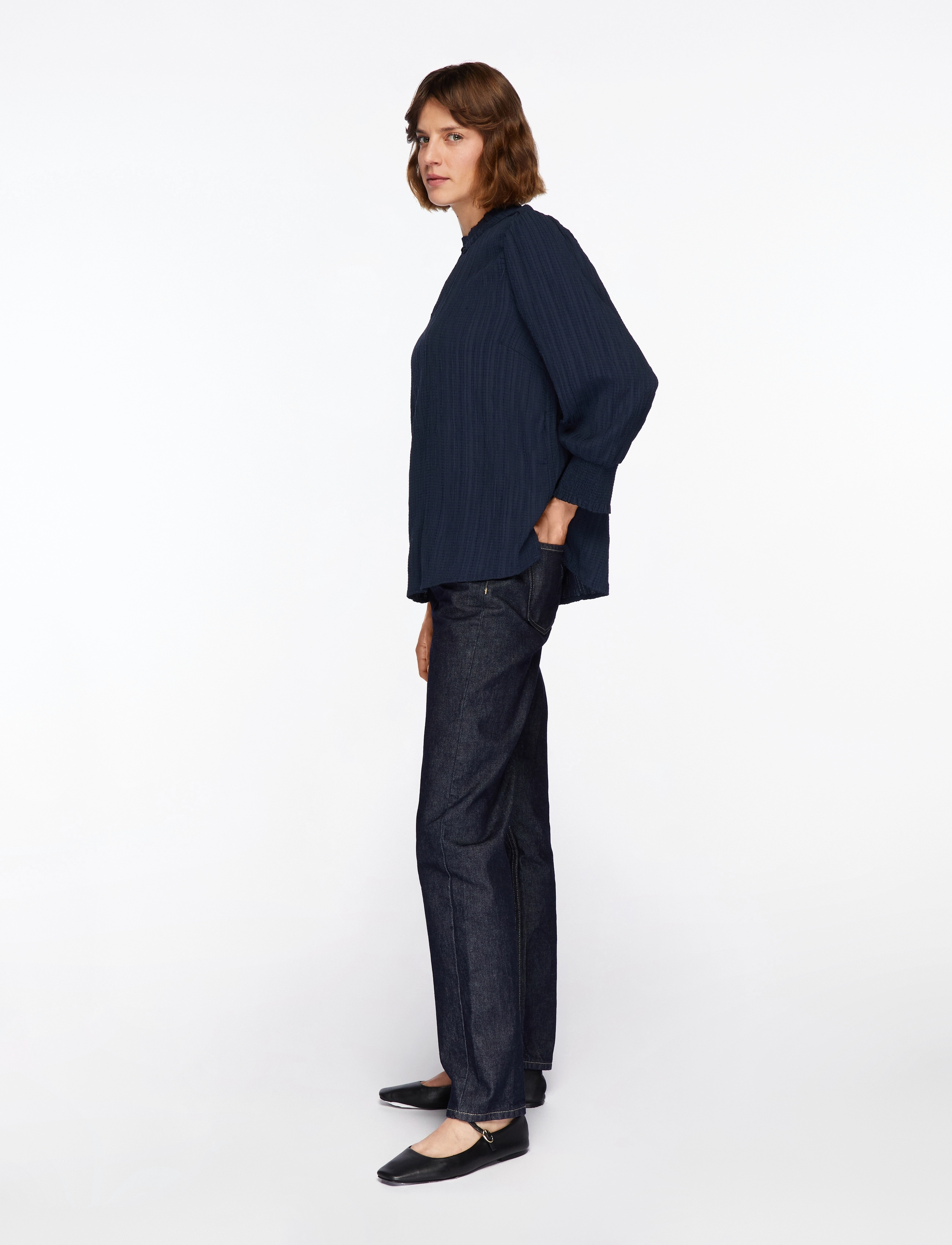 FREE/QUENT - Blouse from Freequent in a light material of recycled polyester with a fine text - langærmede bluser - salute - 3