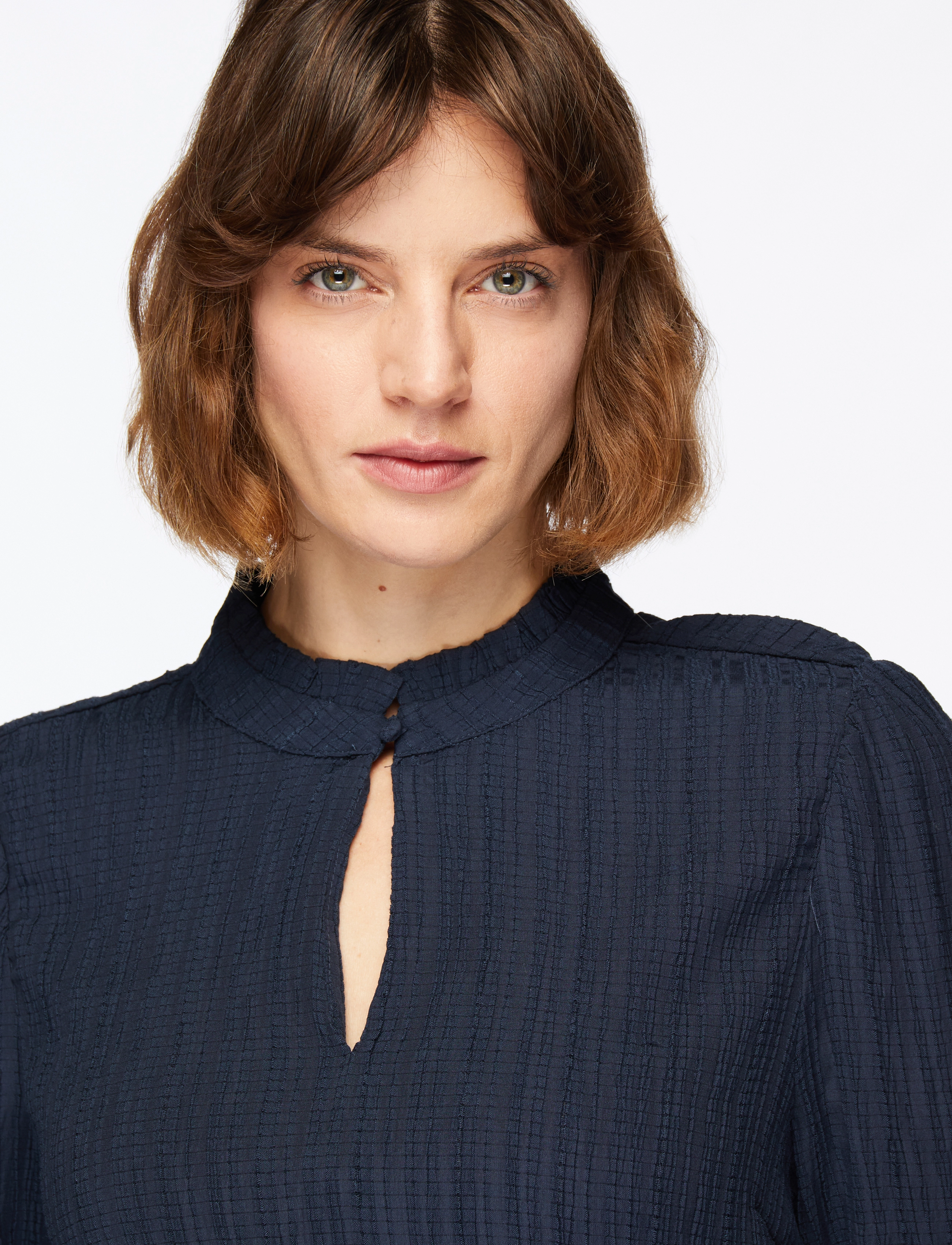 FREE/QUENT Blouse From Freequent In A Light Material Of Recycled Polyester With A Fine Text blusar dam – bild 7