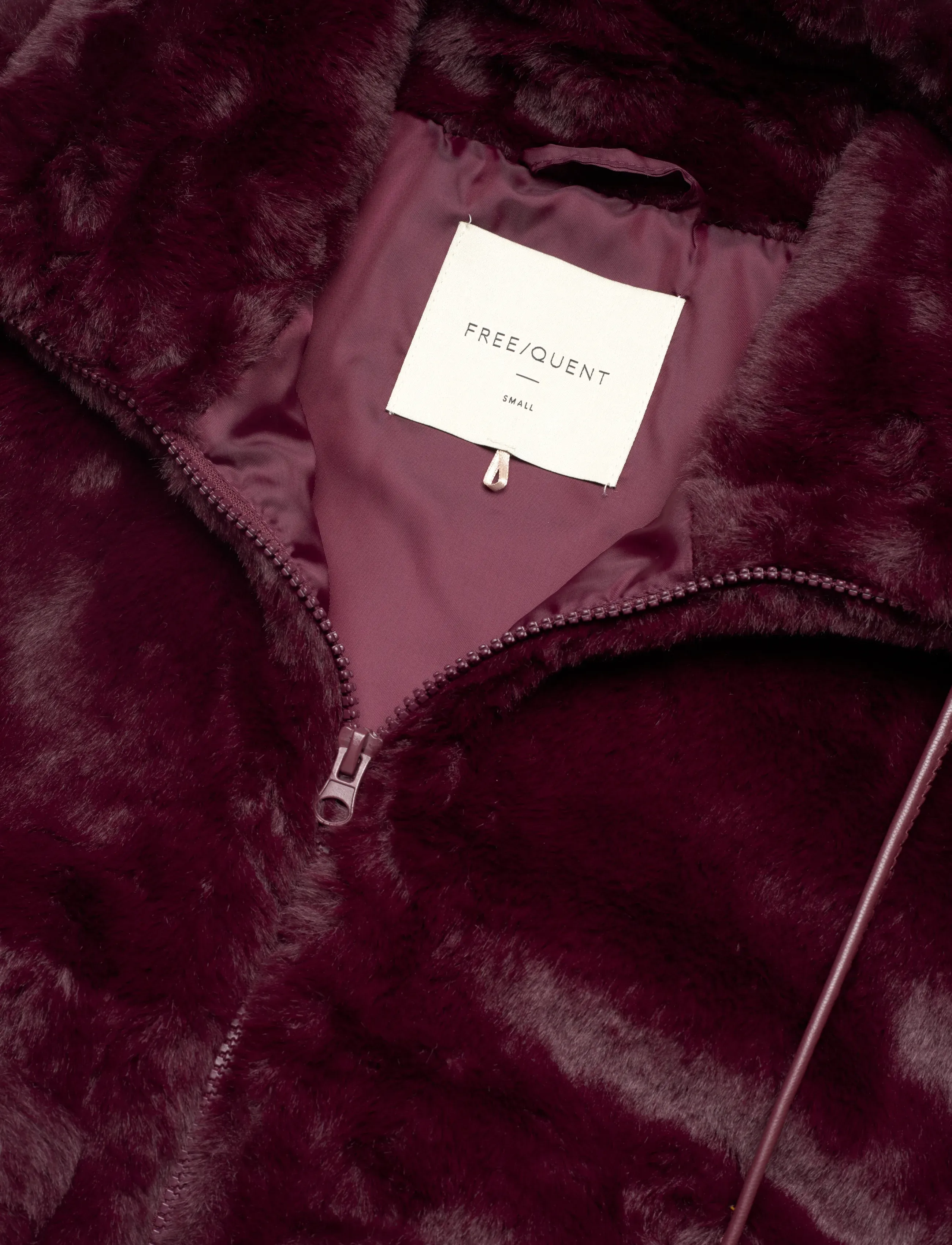 FREE/QUENT - Waistcoat from Freequent in a soft faux fur material that combines warmth and el - port royale - 2