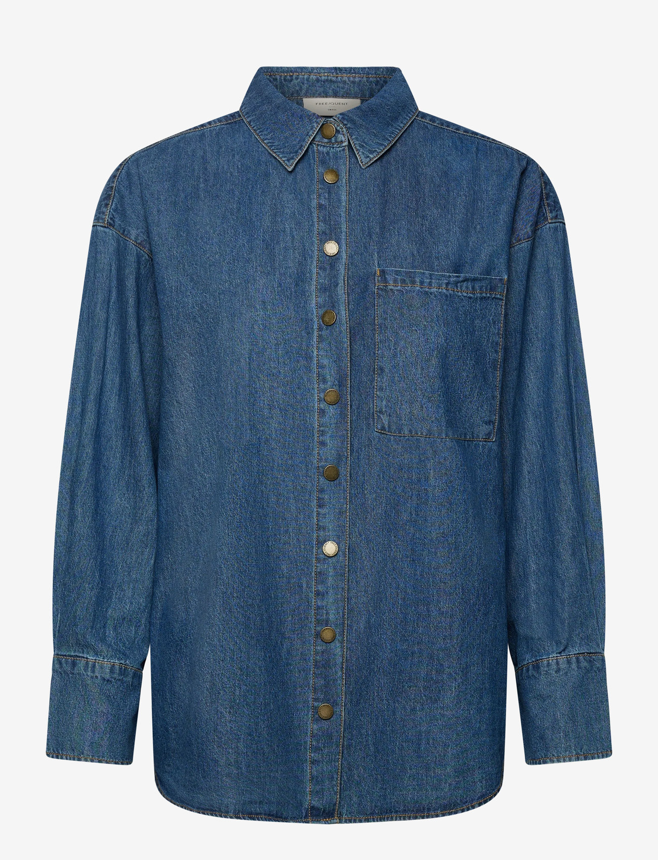 FREE/QUENT - Shirt from Freequent in a soft denim material. The shirt has a simple silhouette - denimskjorter - medium blue denim - 1