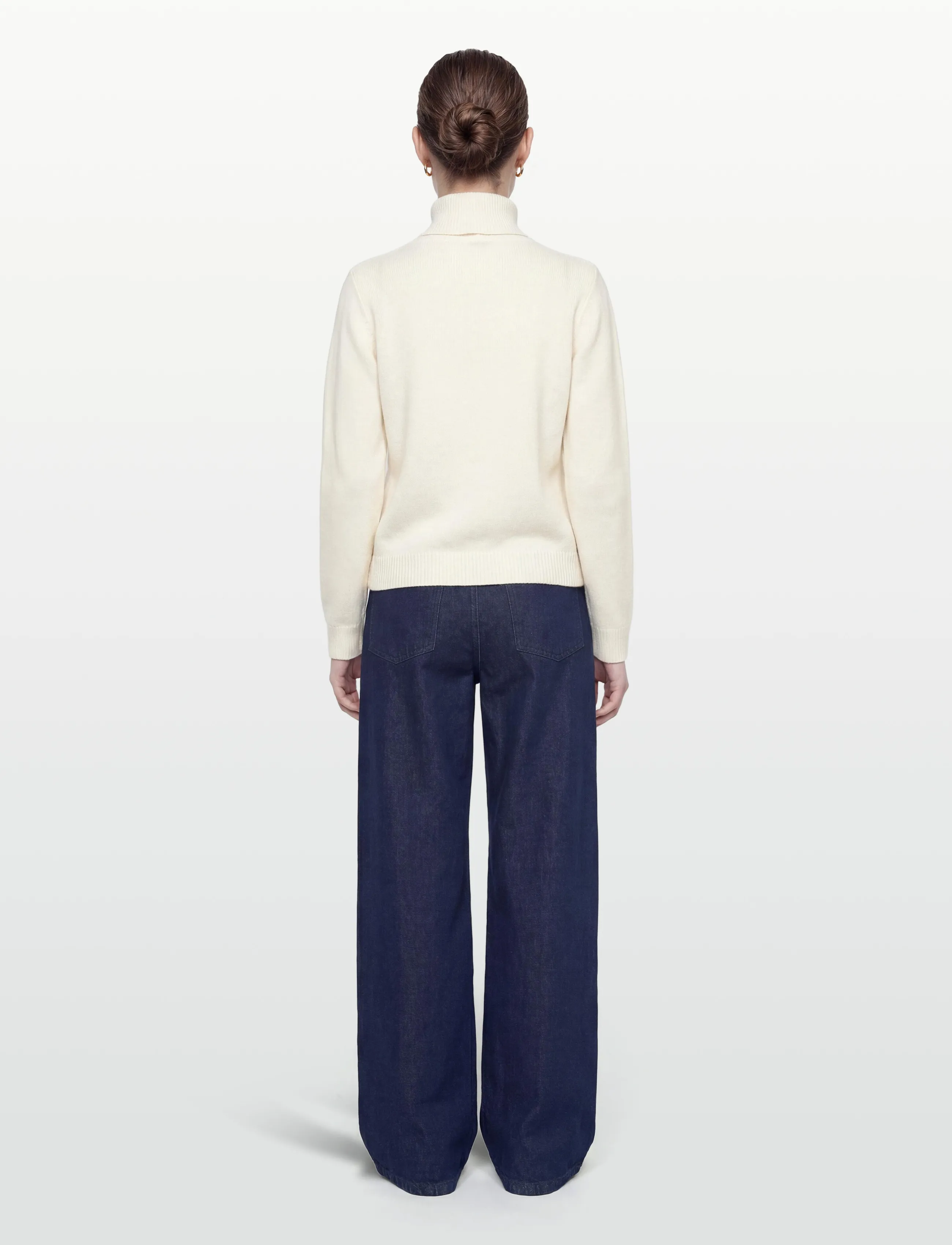 FREE/QUENT - Pullover from Freequent in a soft, fine-knit material. The pullover has a simple - pullover - star off-white - 4