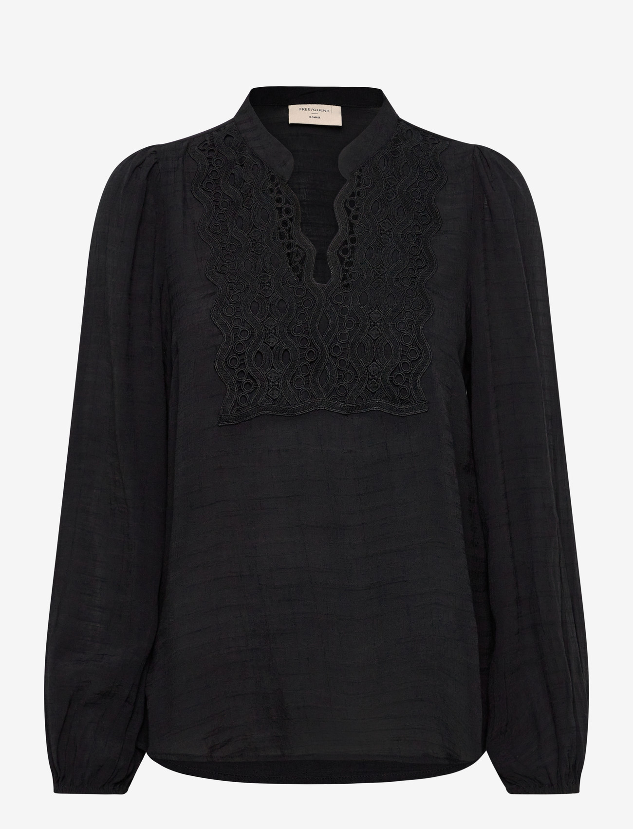 FREE/QUENT - Blouse from Freequent in a light material. The blouse has a simple silhouette wi - langärmlige blusen - black - 0