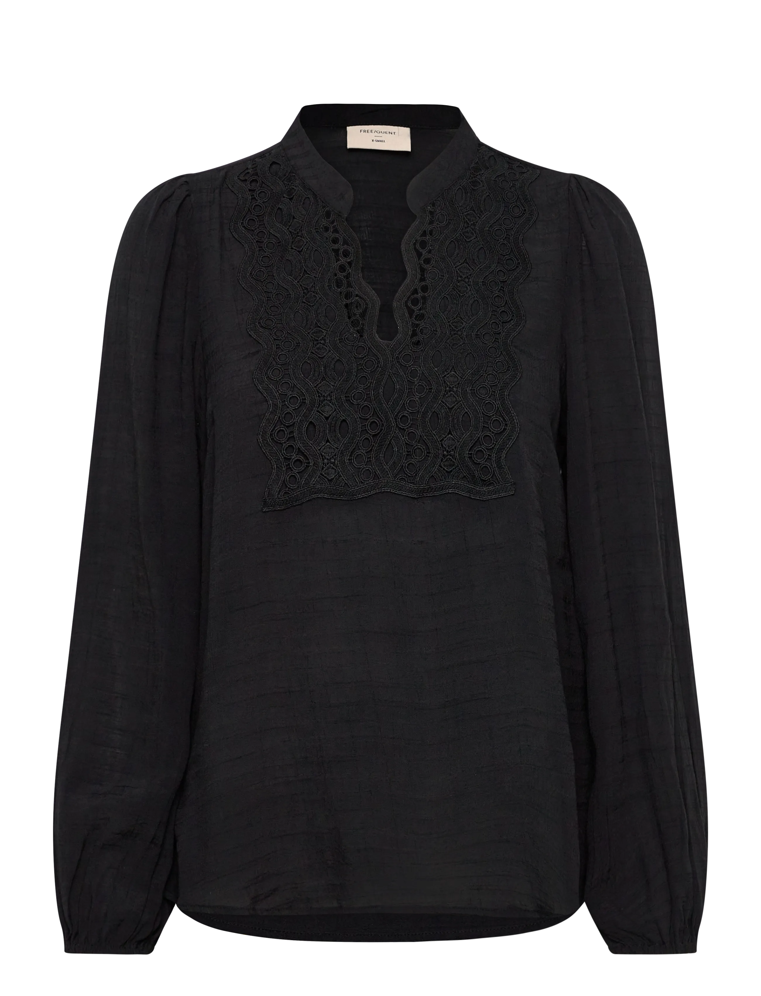 FREE/QUENT Blouse from Freequent in a light material. The blouse has a simple silhouette wi - Tøj - BLACK / black