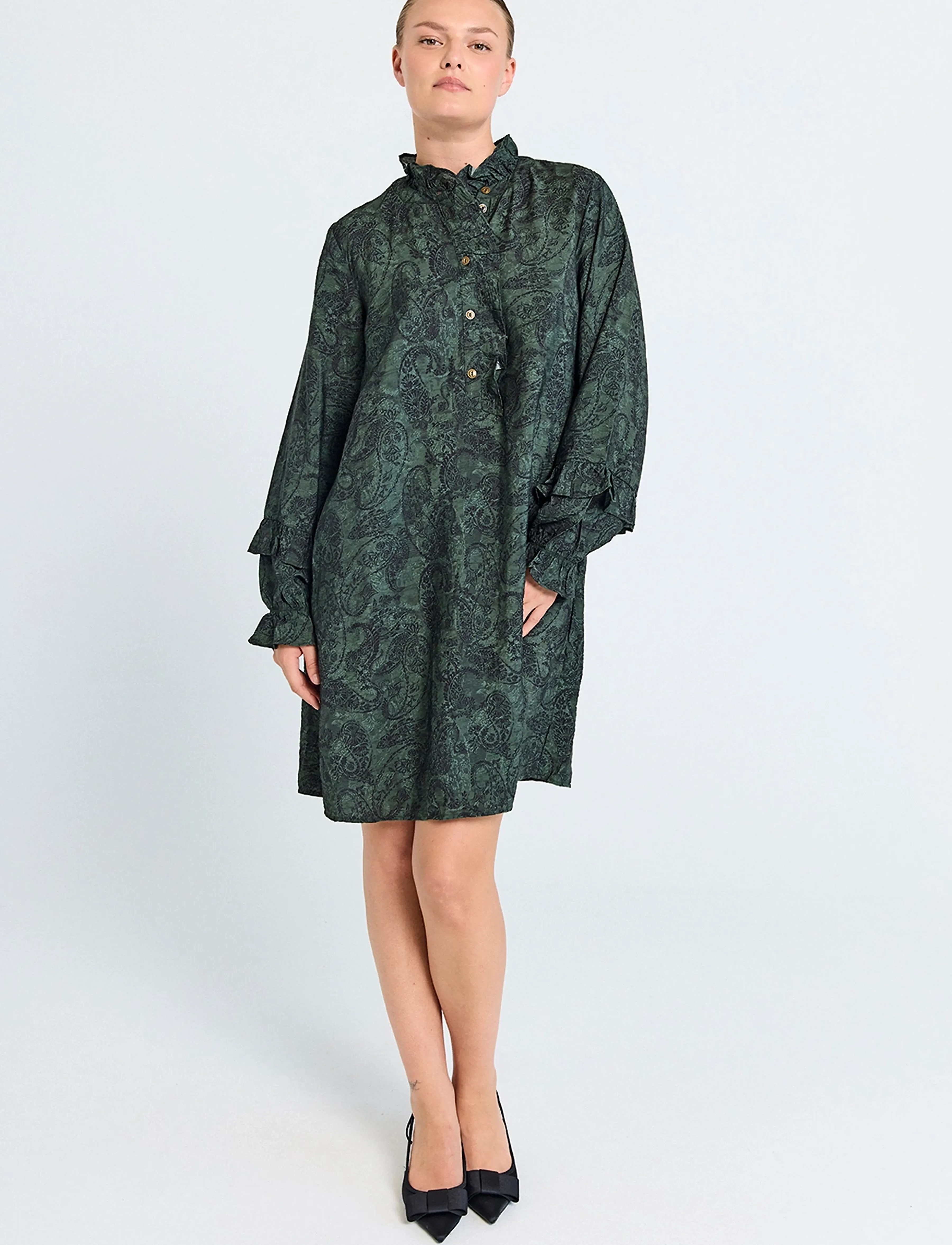 FREE/QUENT FQMOLIN-DRESS - Kjoler - KOMBU GREEN W. BLACK / green