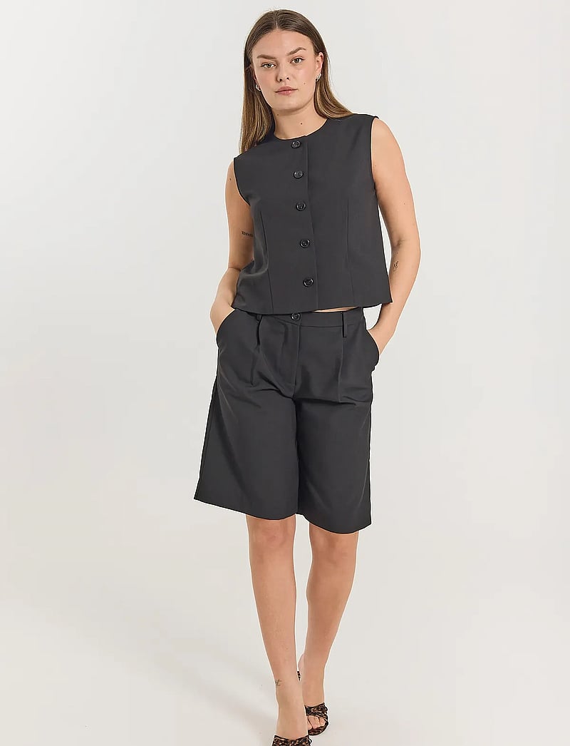 FREE/QUENT - FQMAEVE-WAISTCOAT - pukuliivit - black - 3