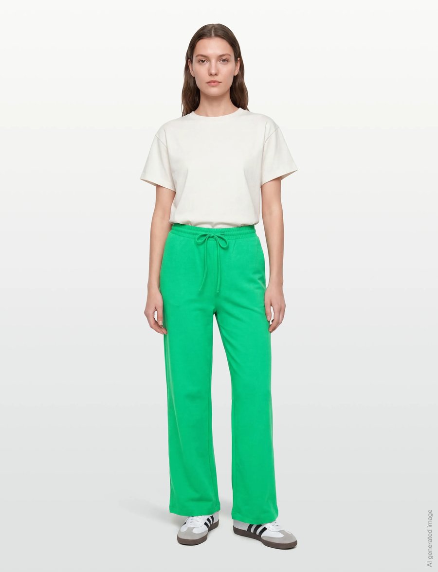 FREE/QUENT - FQNANNI-PANTS - hosen mit weitem bein - bright green - 0