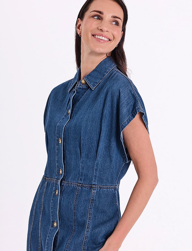 FREE/QUENT - FQALIA-DRESS - sommerkleider - medium blue denim - 3