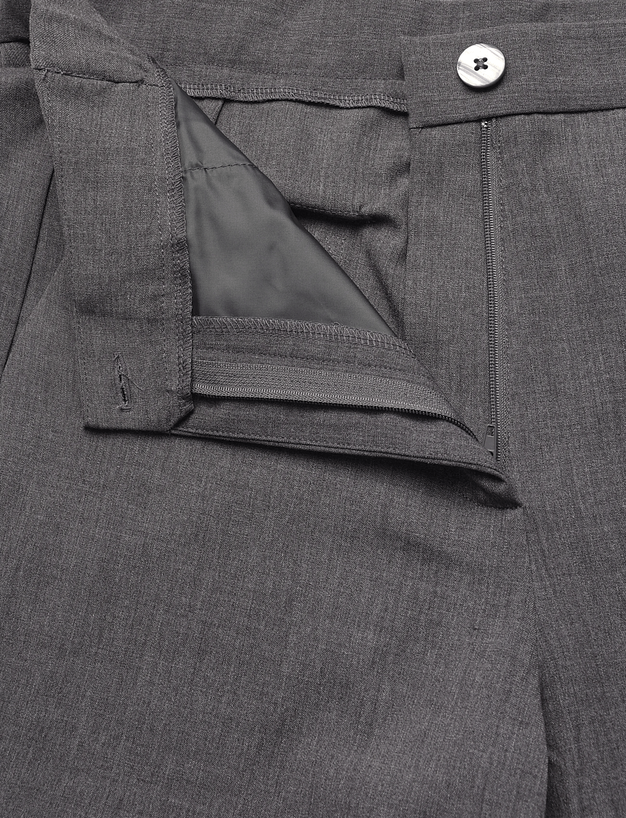 FREE/QUENT - FQSWIFT-PANTS - capri-püksid - dark grey melange - 5