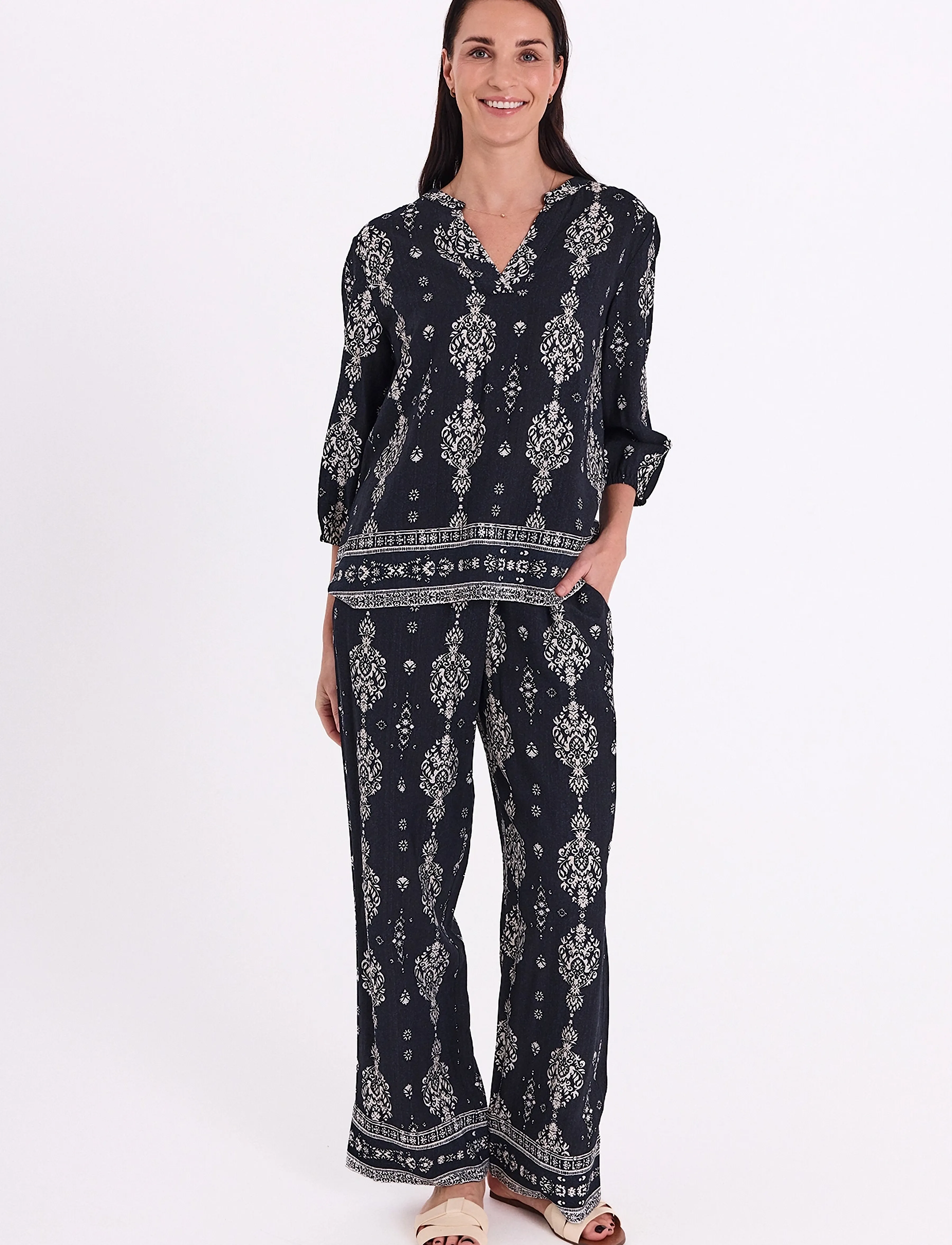 FREE/QUENT FQTILLY-PANTS - FREE|QUENT - BLACK W. STAR OFF-WHITE / black