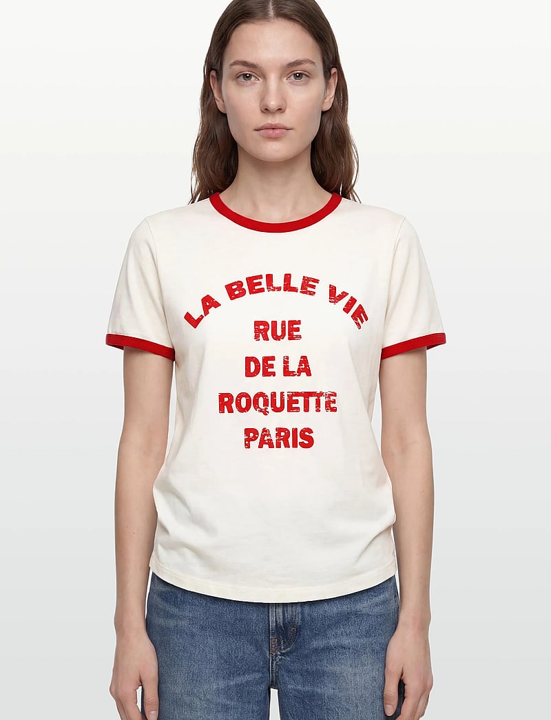 FREE/QUENT - FQFENJAL-TEE - t-shirts - star off-white w. true red - 3