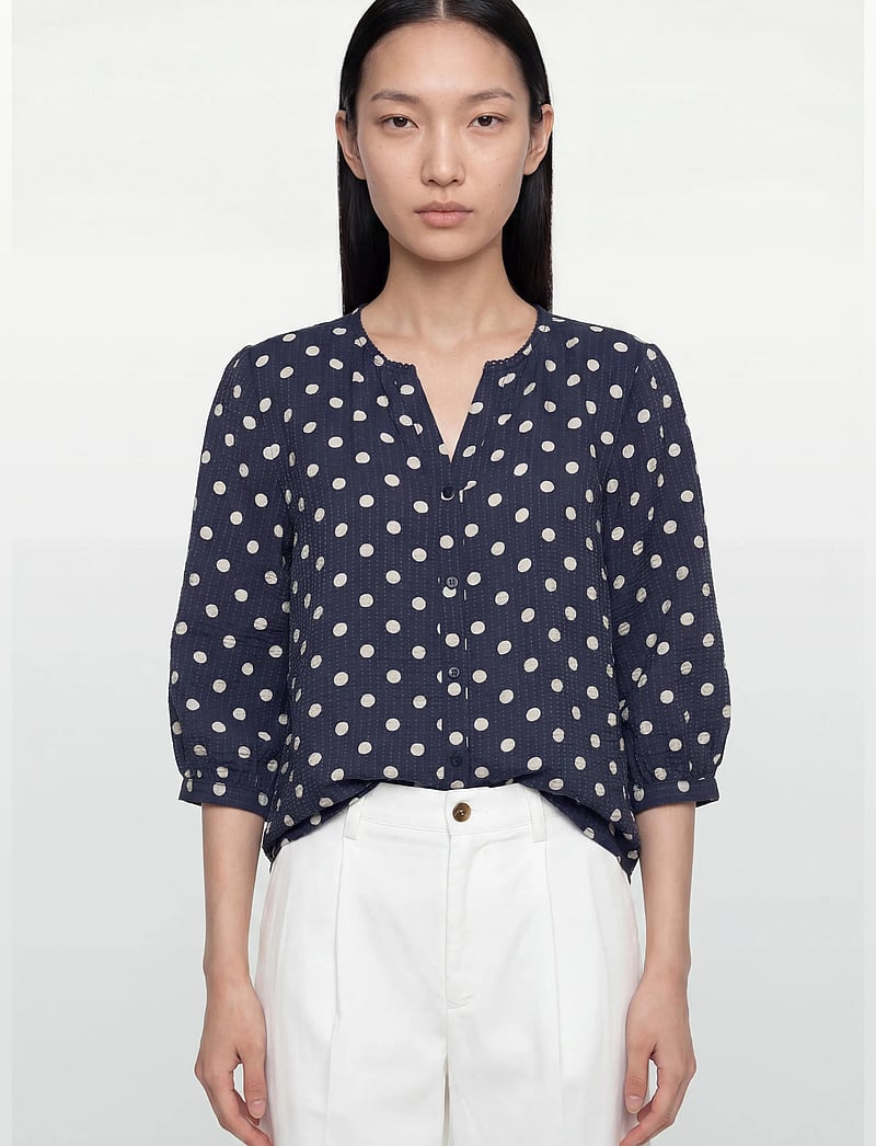 FREE/QUENT - FQALMA-BLOUSE - langærmede bluser - navy blazer w. moonbeam - 3