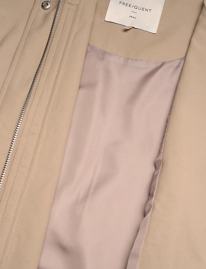 FREE/QUENT - FQCANA-WAISTCOAT - Ärmellose tops - silver mink - 5