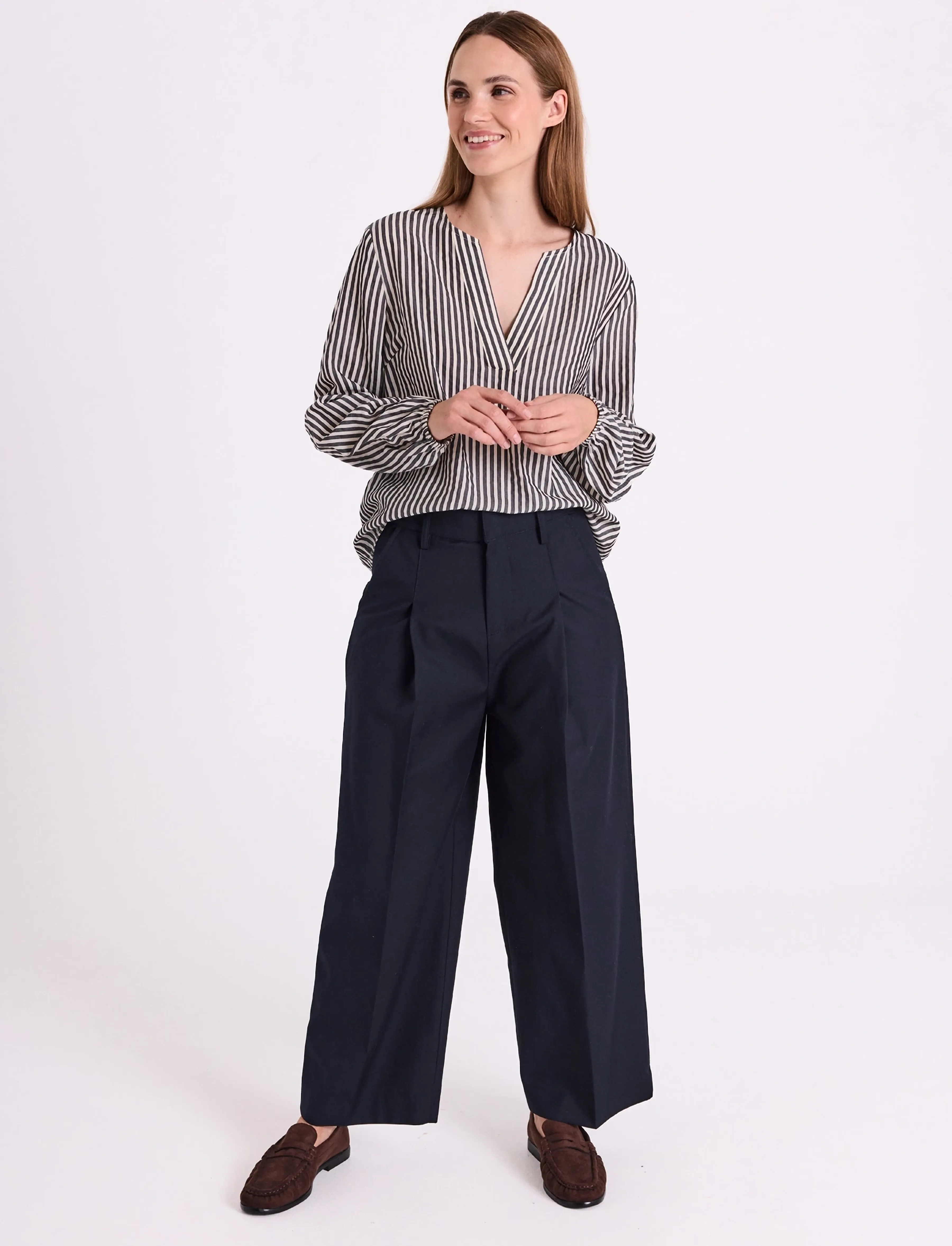 FREE/QUENT FQYASMIN-PANTS - Nyheter - NAVY BLAZER / blue