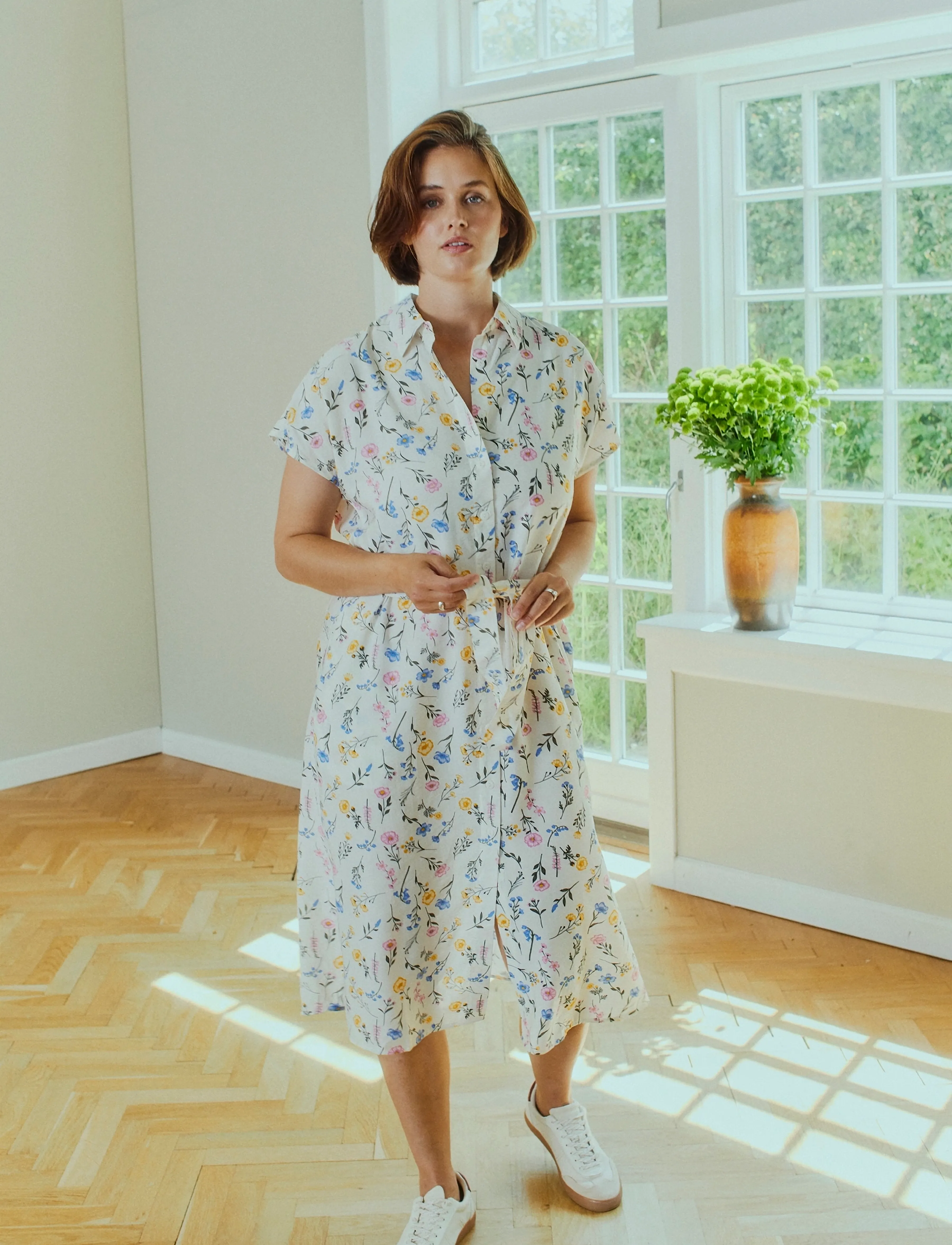 FREE/QUENT FQMOLLI-DRESS - Sommerkleider - STAR OFF-WHITE W. GOLDEN HAZE / cream