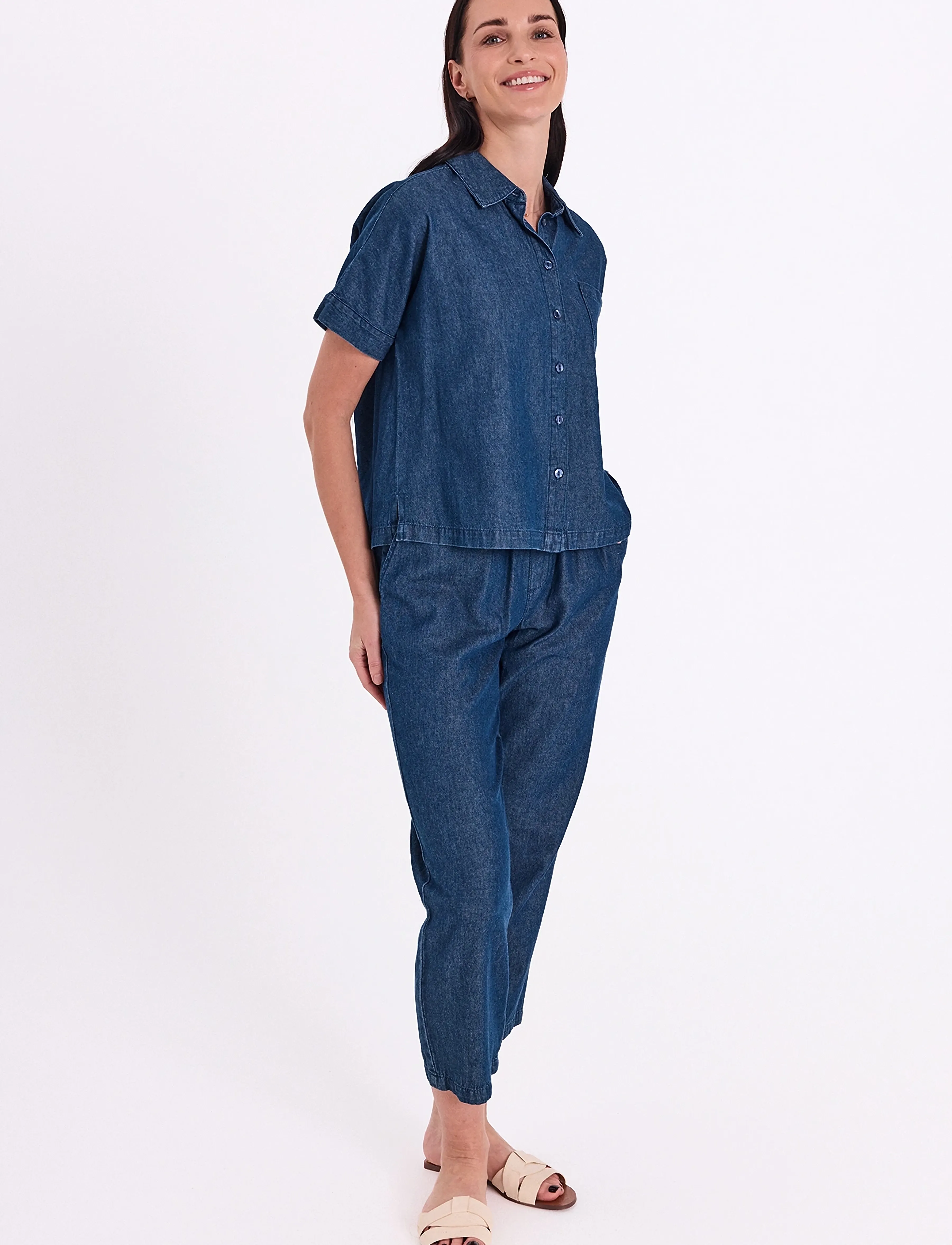 FREE/QUENT - FQESRONDA-PANTS - straight leg trousers - dark blue denim - 0
