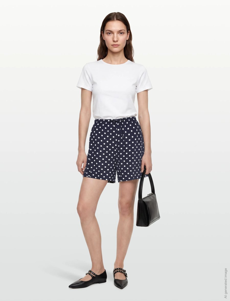 FREE/QUENT - FQLAVISCO-SHORTS - lininiai šortai - navy blazer w. brilliant white - 0