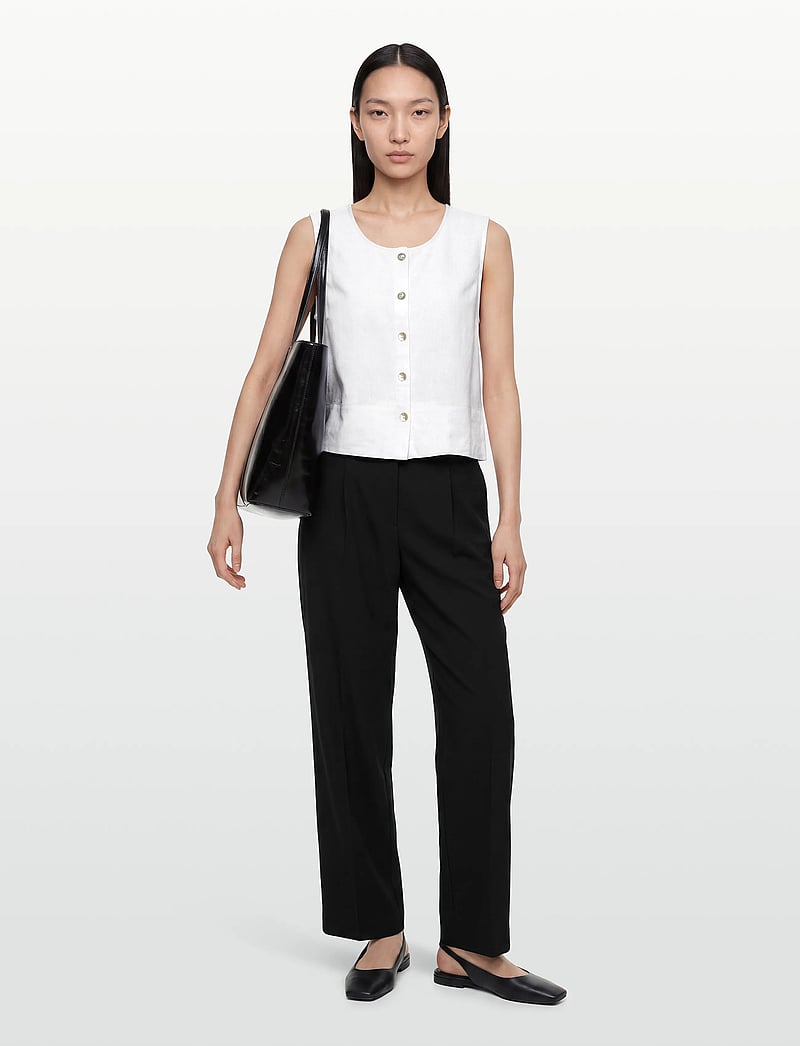 FREE/QUENT - FQLAVA-TOP - Ärmellose blusen - brilliant white - 0