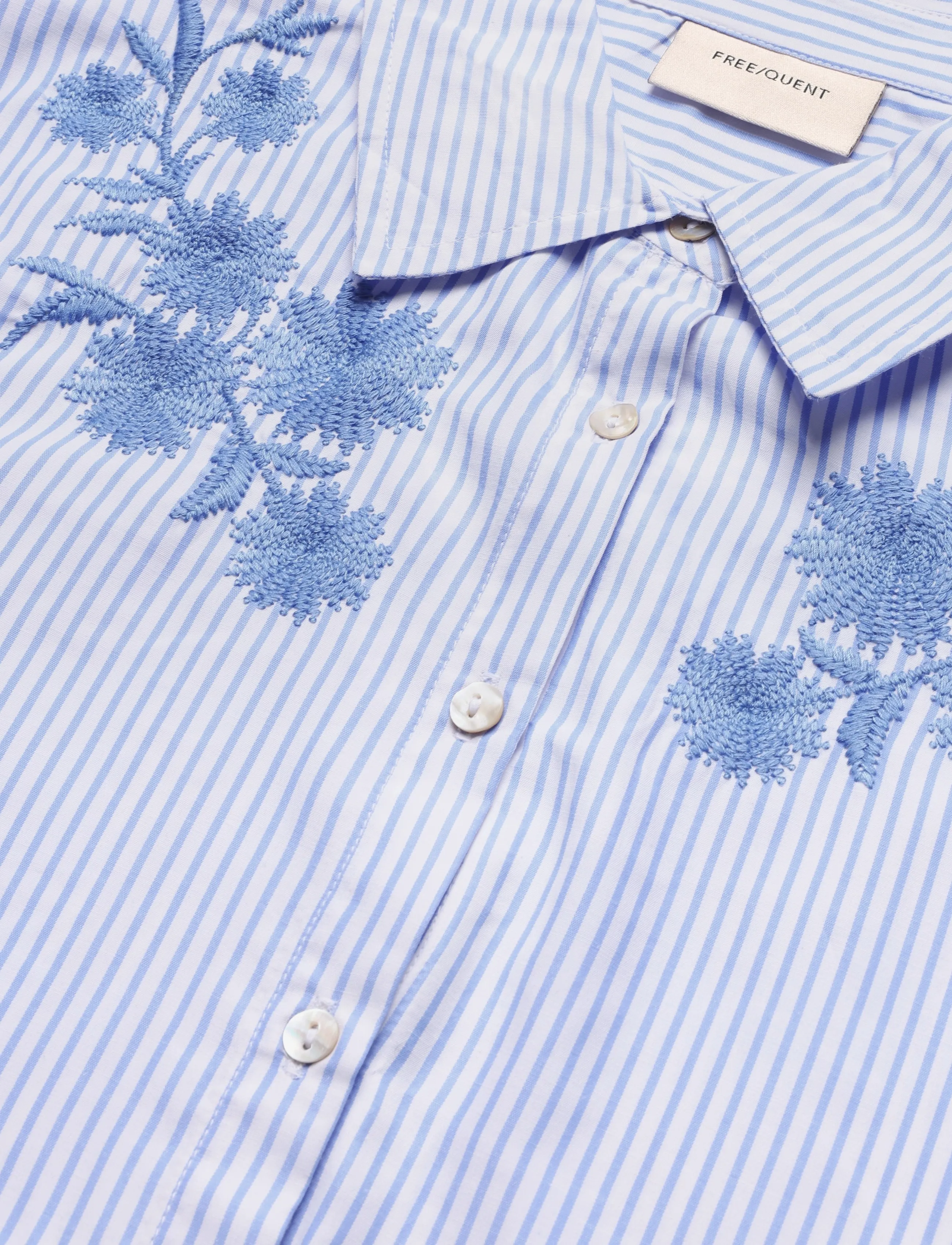 FREE/QUENT - FQESEVALINA-SHIRT - langärmlige hemden - star off-white w. della r blue - 2