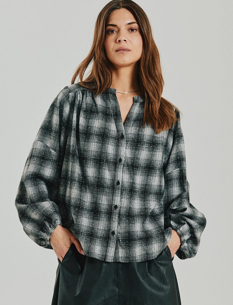 FREE/QUENT - FQMIMMY-BLOUSE - overshirts - black w. star off-white - 0