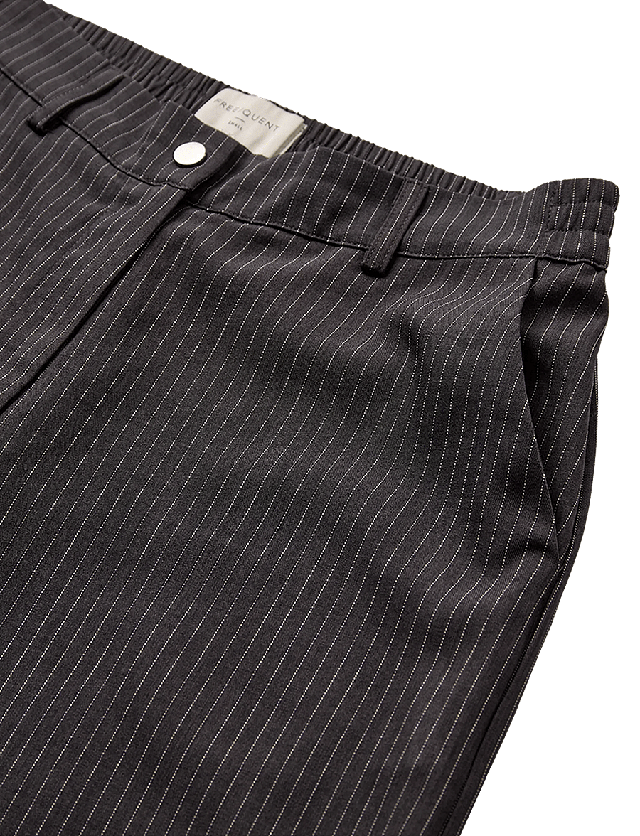 FREE/QUENT - FQMALI-PANTS - barrel-püksid - dark grey mel w star off-white - 2