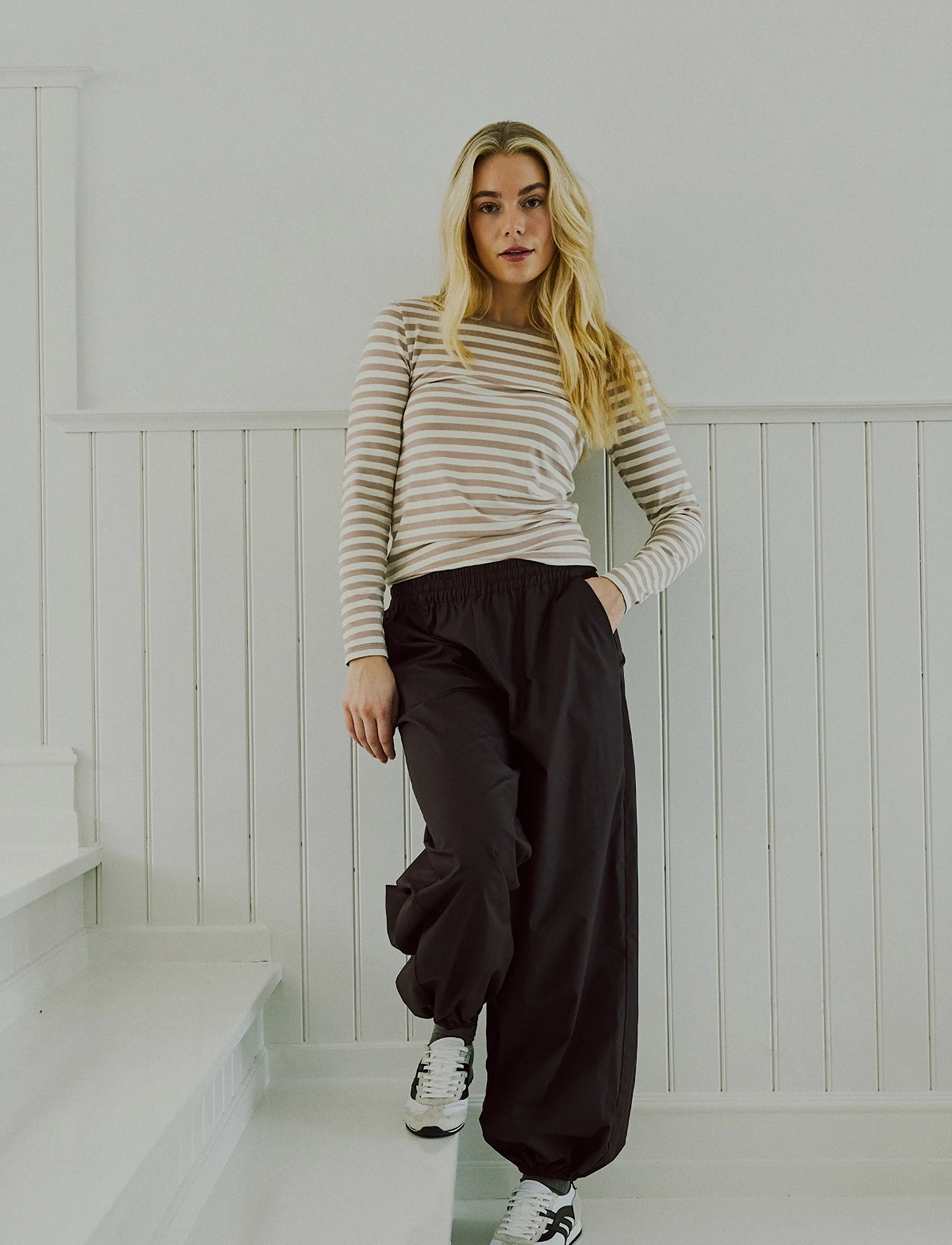 FREE/QUENT - FQBREEZE-PANTS - hosen mit weitem bein - coffee bean - 3