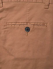 French Connection - STRETCH CHINO TROUSER - chinot - tobacco - 4