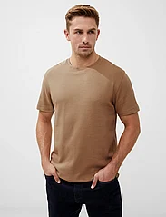 French Connection - SS OTTOMAN TEXTURE TEE - lowest prices - tobacco - 2