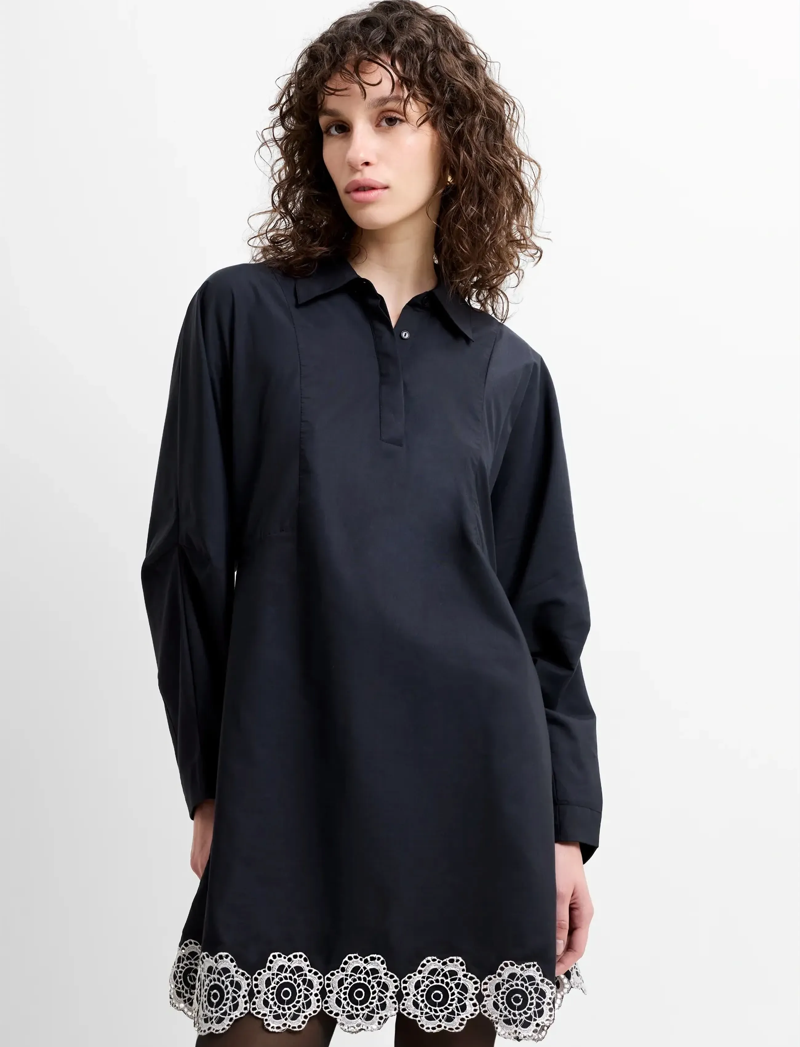 French Connection ERA POPLIN BROIDERIE MINI DRES - Kjoler - BLACK/PORCELAIN CREA / black