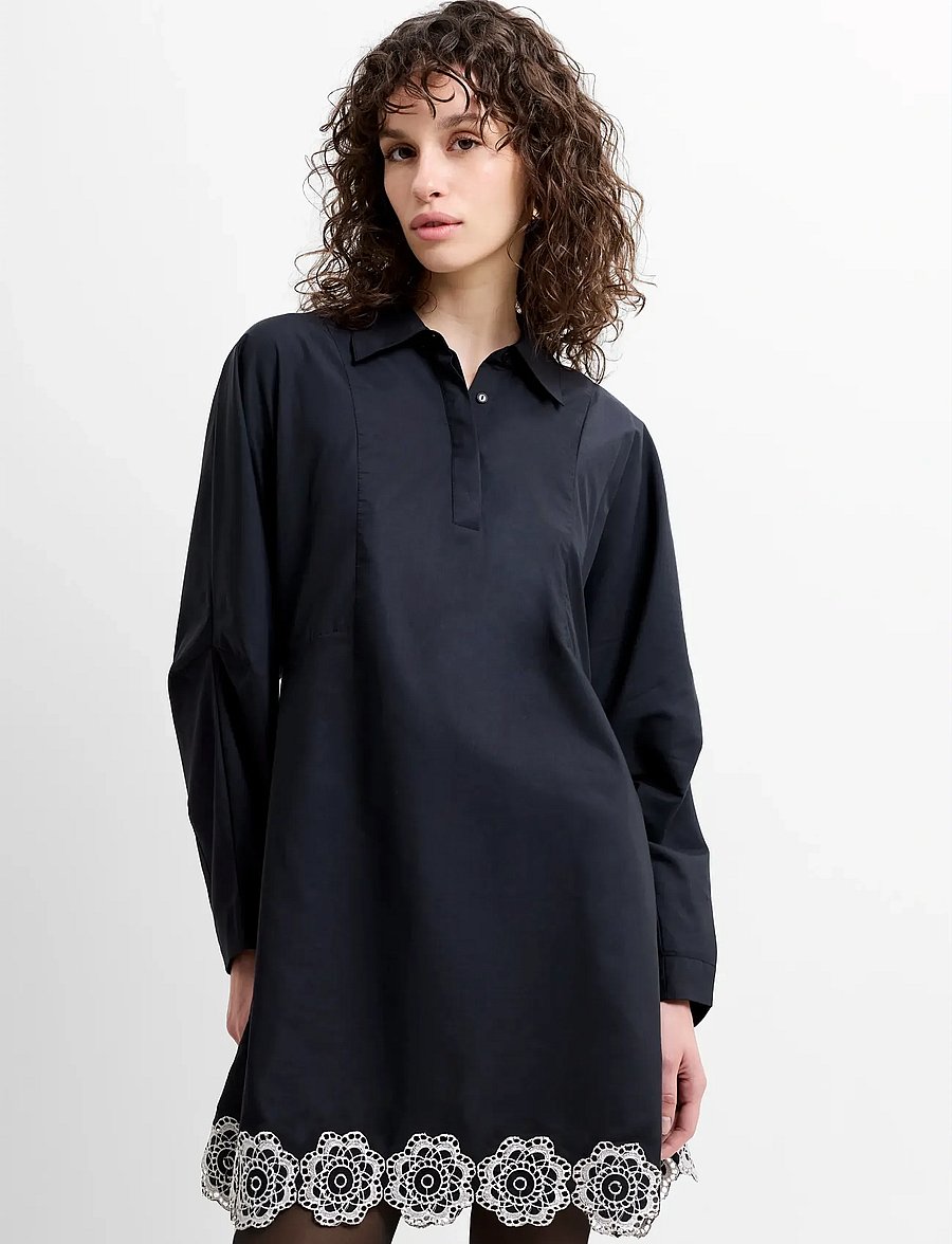 French Connection - ERA POPLIN BROIDERIE MINI DRES - minikleidid - black/porcelain crea - 0
