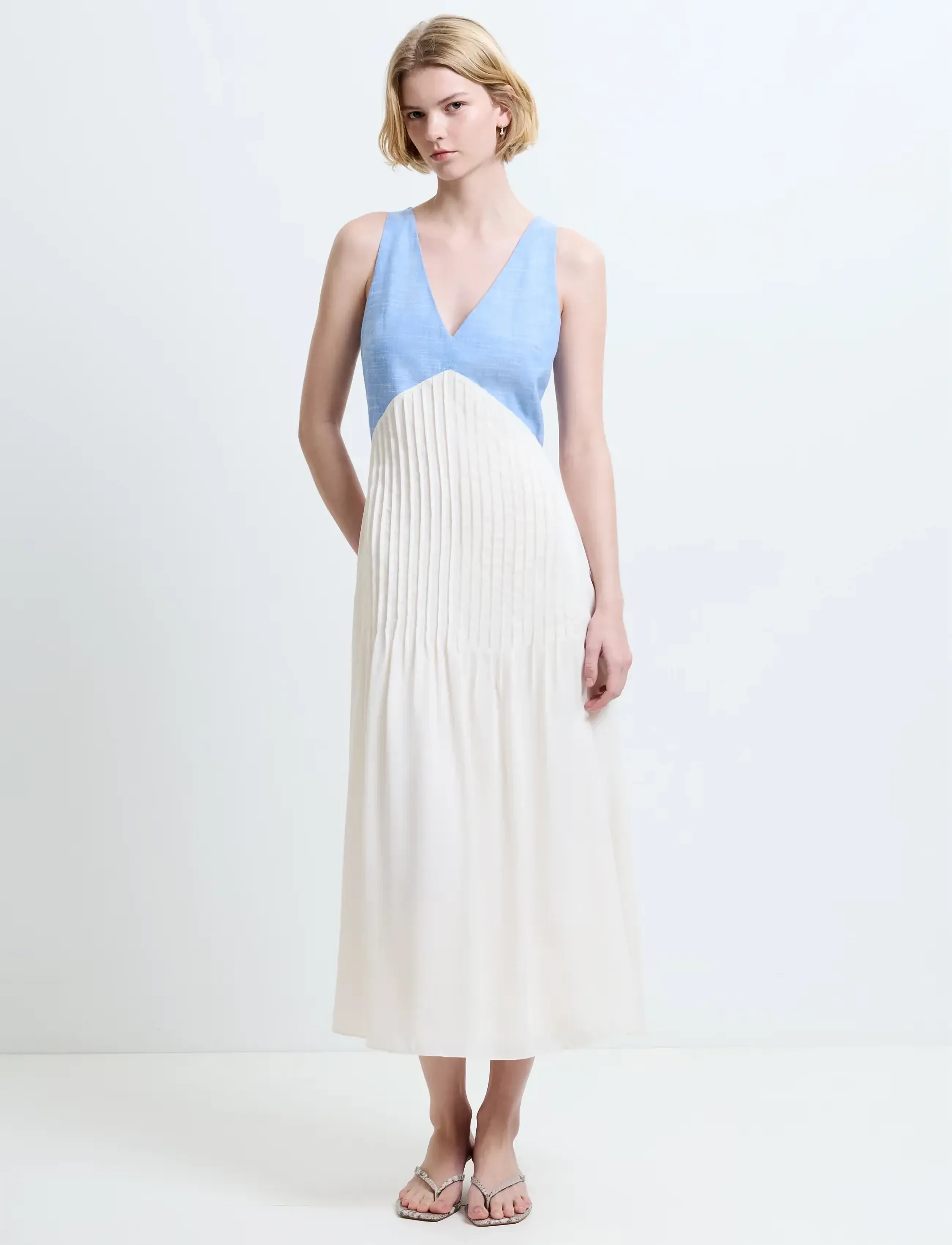 French Connection Colby Chambray Pleat Mix Dress, Kvinder, Ærmeløs Plisseret Kjole, Cream, Str: 42