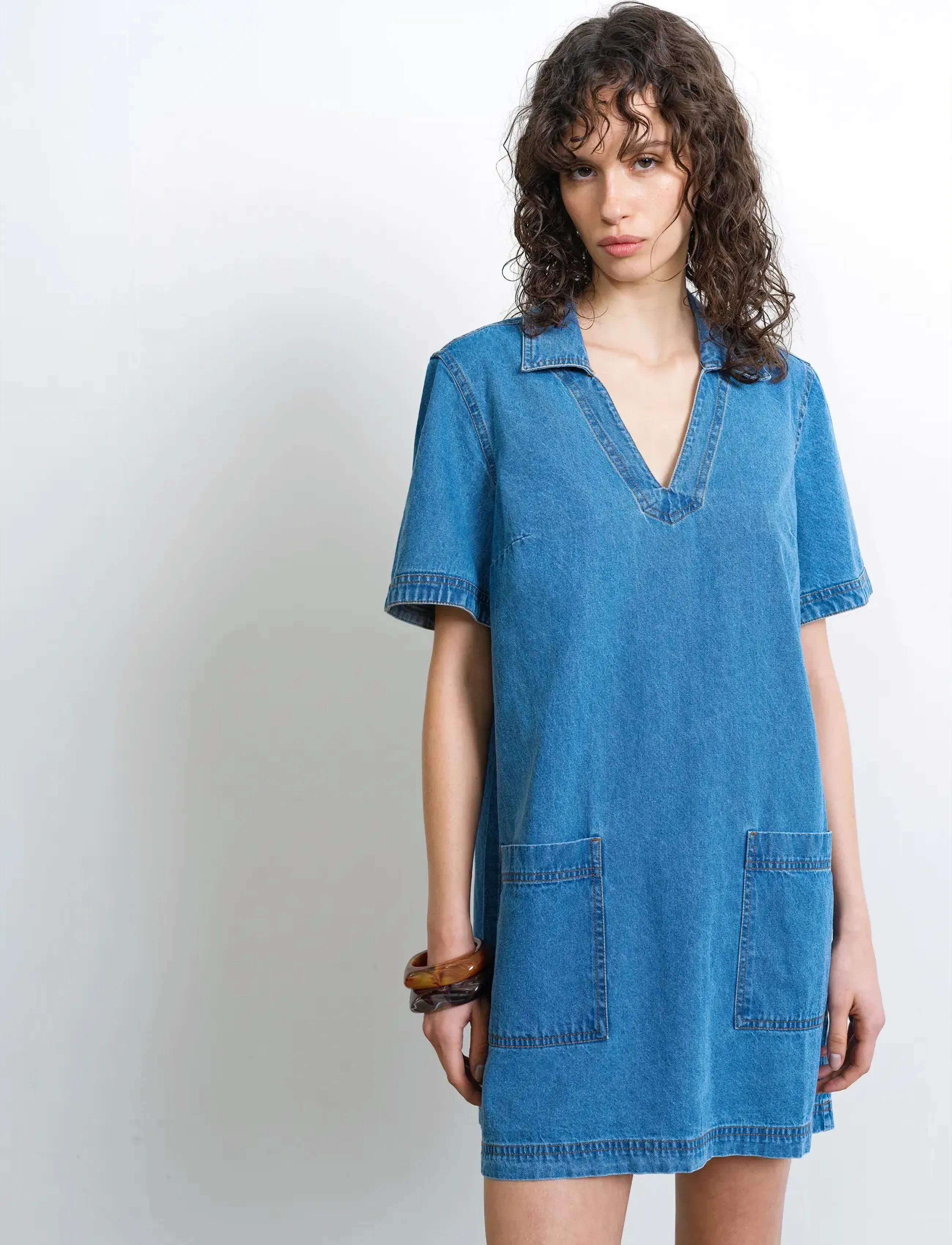 French Connection ARCHIE DENIM PATCH POCKET MINI - Jeanskleider - CLEAN BLUE / blue