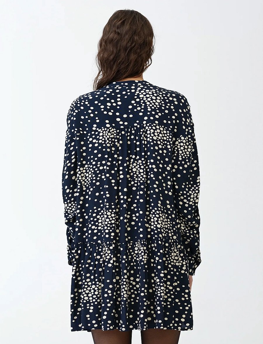 French Connection - THEA LIZZIE DROPPED WAIST DRES - korte kjoler - navy/porcelain cream - 3