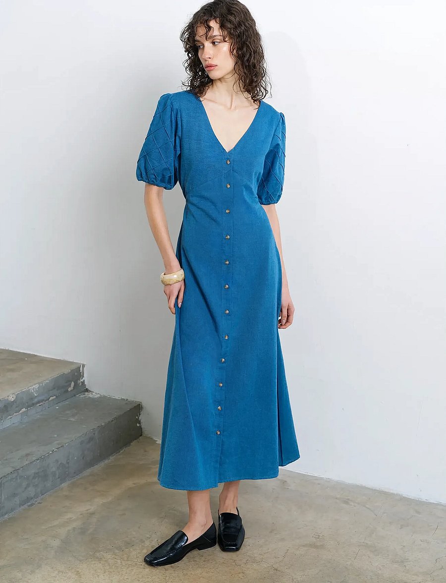 French Connection - ZAVES CHAMBRAY PUFFSLV MIDI DR - skjortekjoler - medium bleach wash - 2