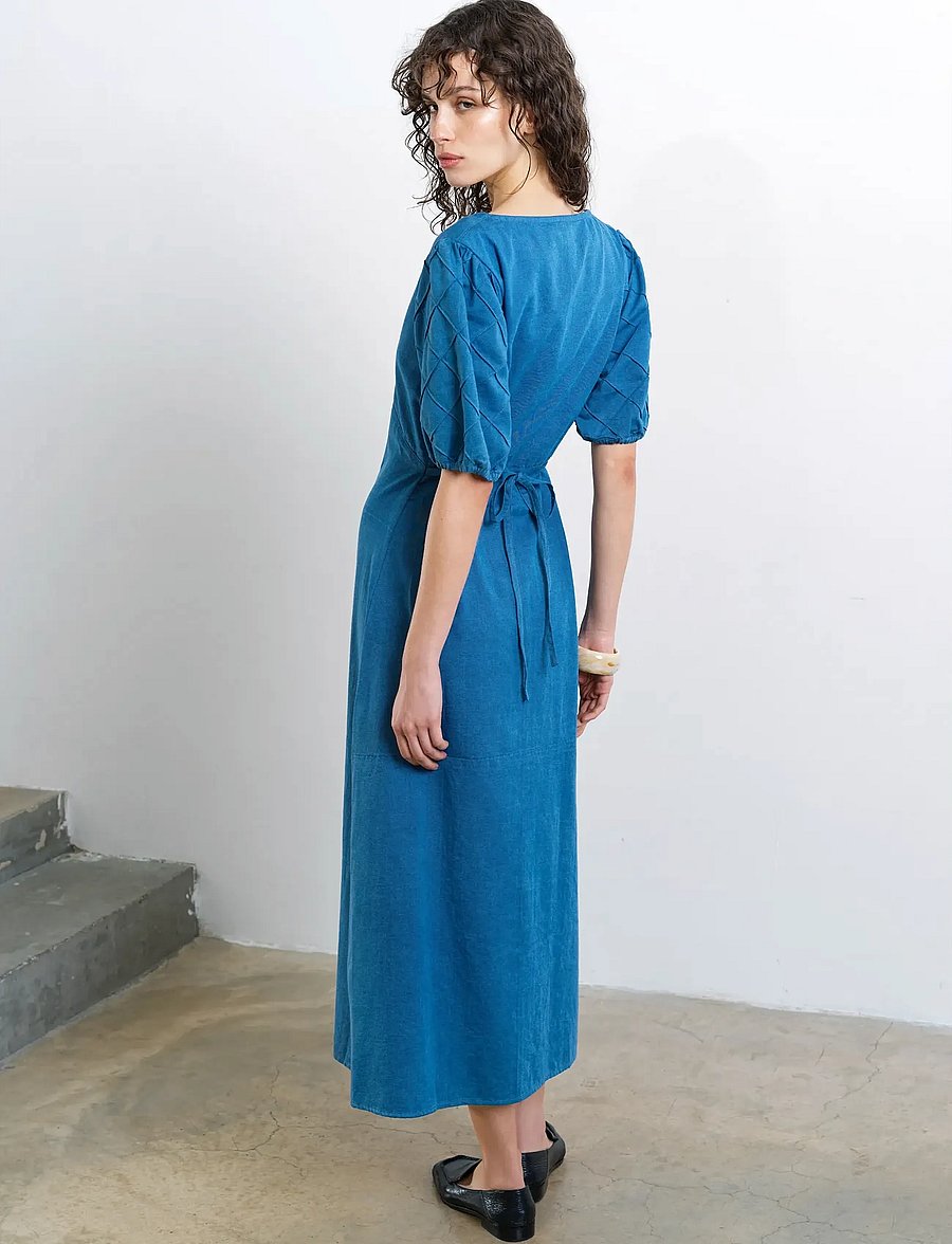 French Connection - ZAVES CHAMBRAY PUFFSLV MIDI DR - skjortekjoler - medium bleach wash - 3
