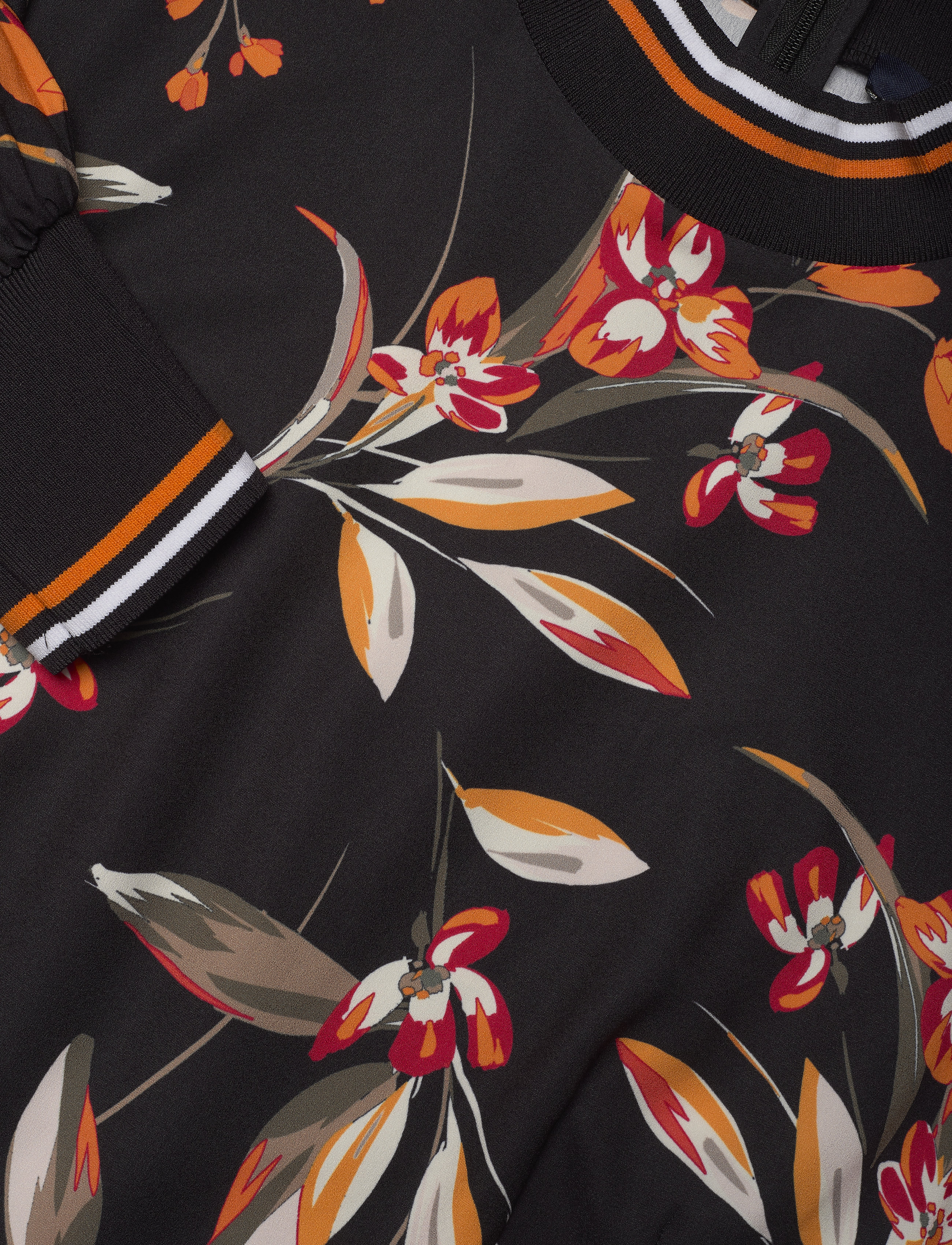 French Connection - ELIVA DRAPE LS PLEATED DRESS - black/persimmon oran - 5