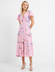 French Connection - EUGIE DELPH DRAPE V NECK DRESS - sukienki letnie - sea pink - 2