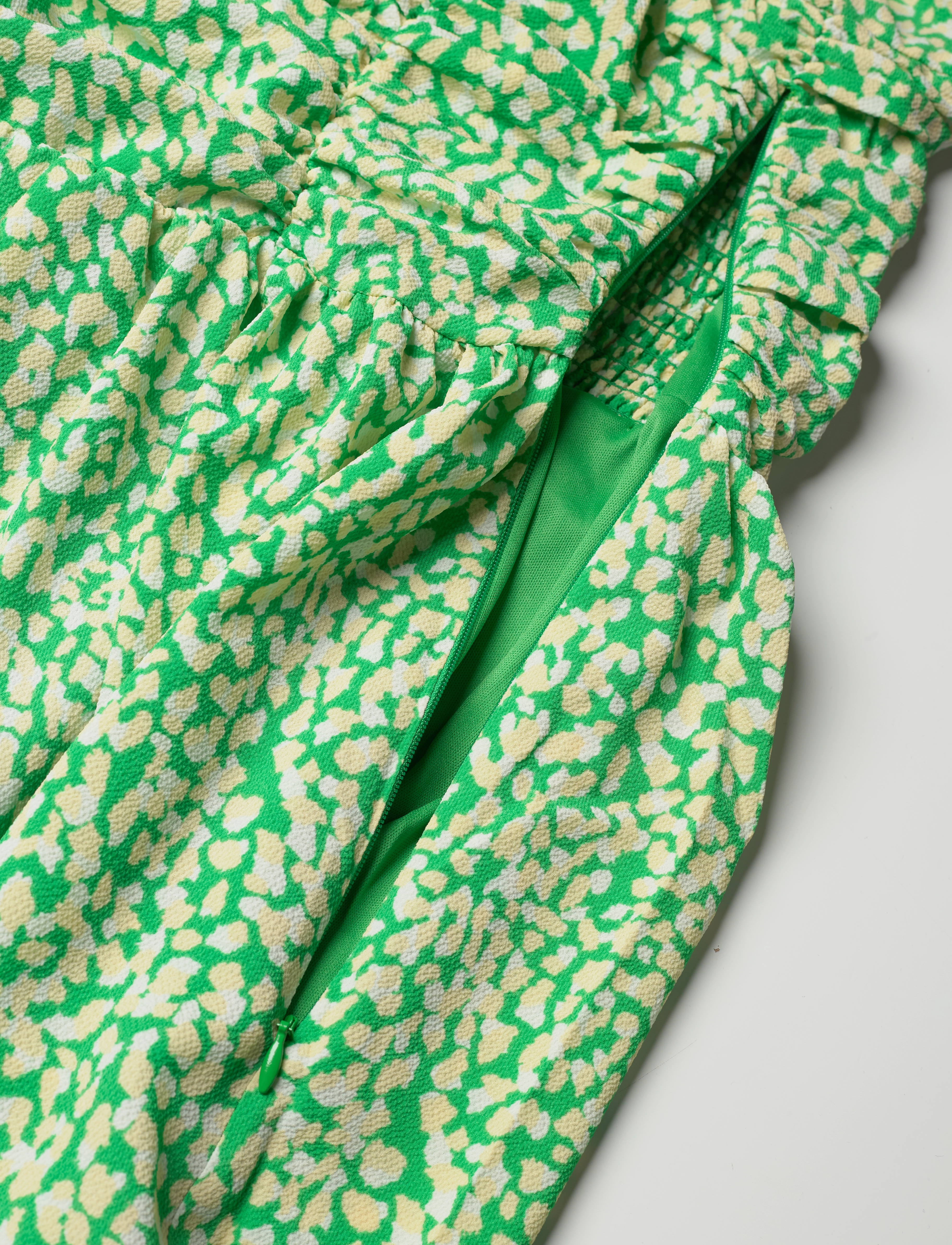 French Connection - CADIE VERONA SQ NK UK LEN DRES - sommerkjoler - poise green - 3