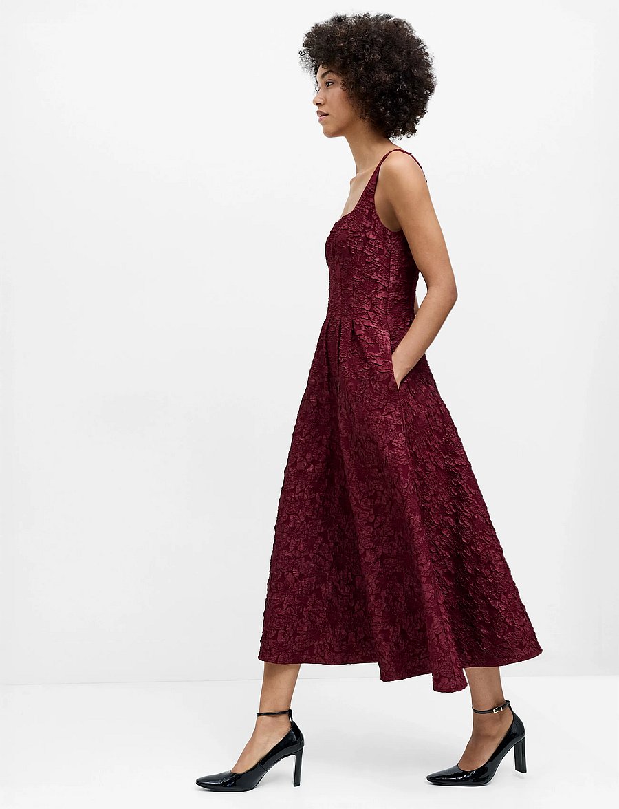 French Connection - MILENDA JACQUARD MIDI DRESS - midikleider - cherry liqueur - 2