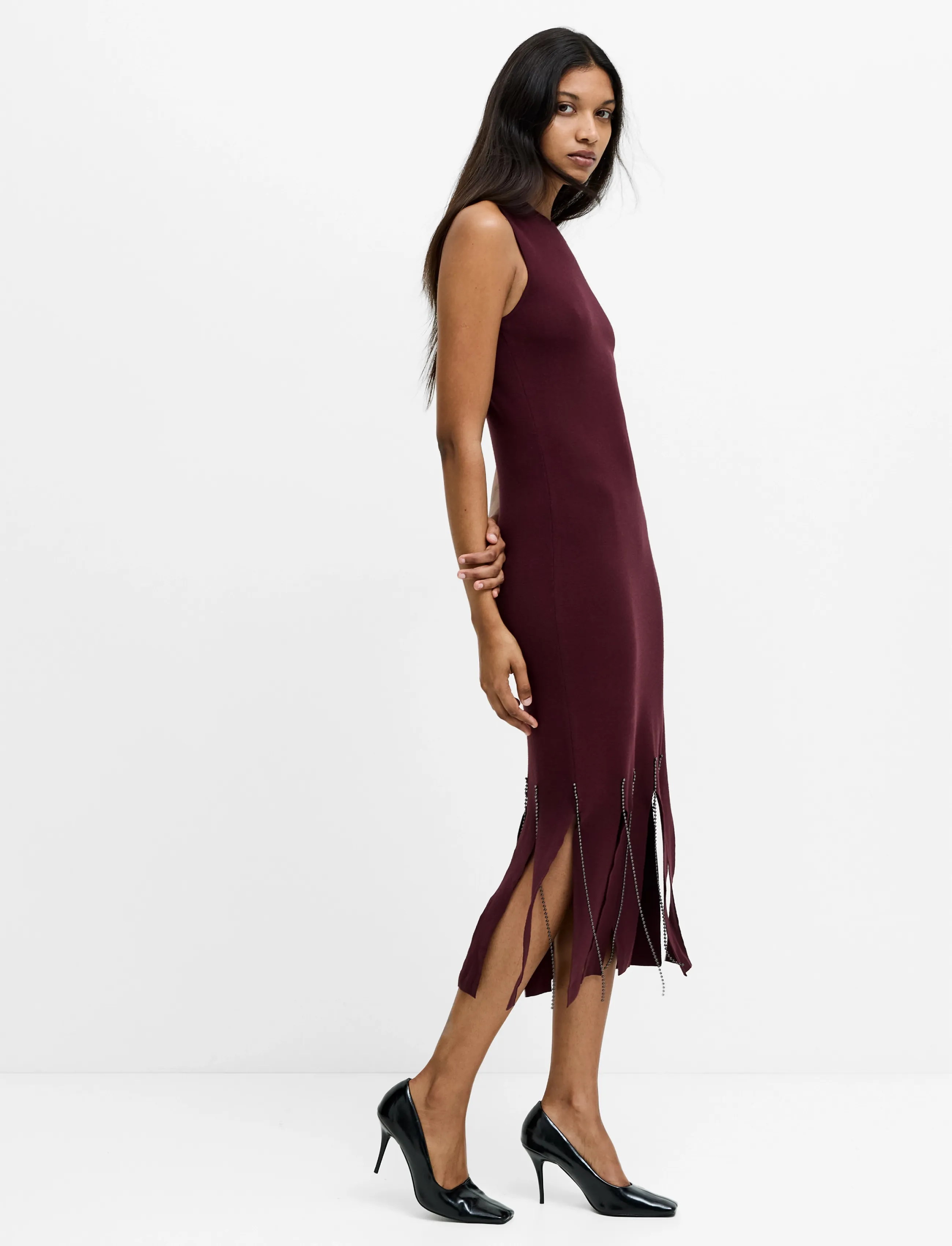 French Connection - SILAS BEADED FRINGE KNIT DRESS - bodycon dresses - cherry liqueur - 3
