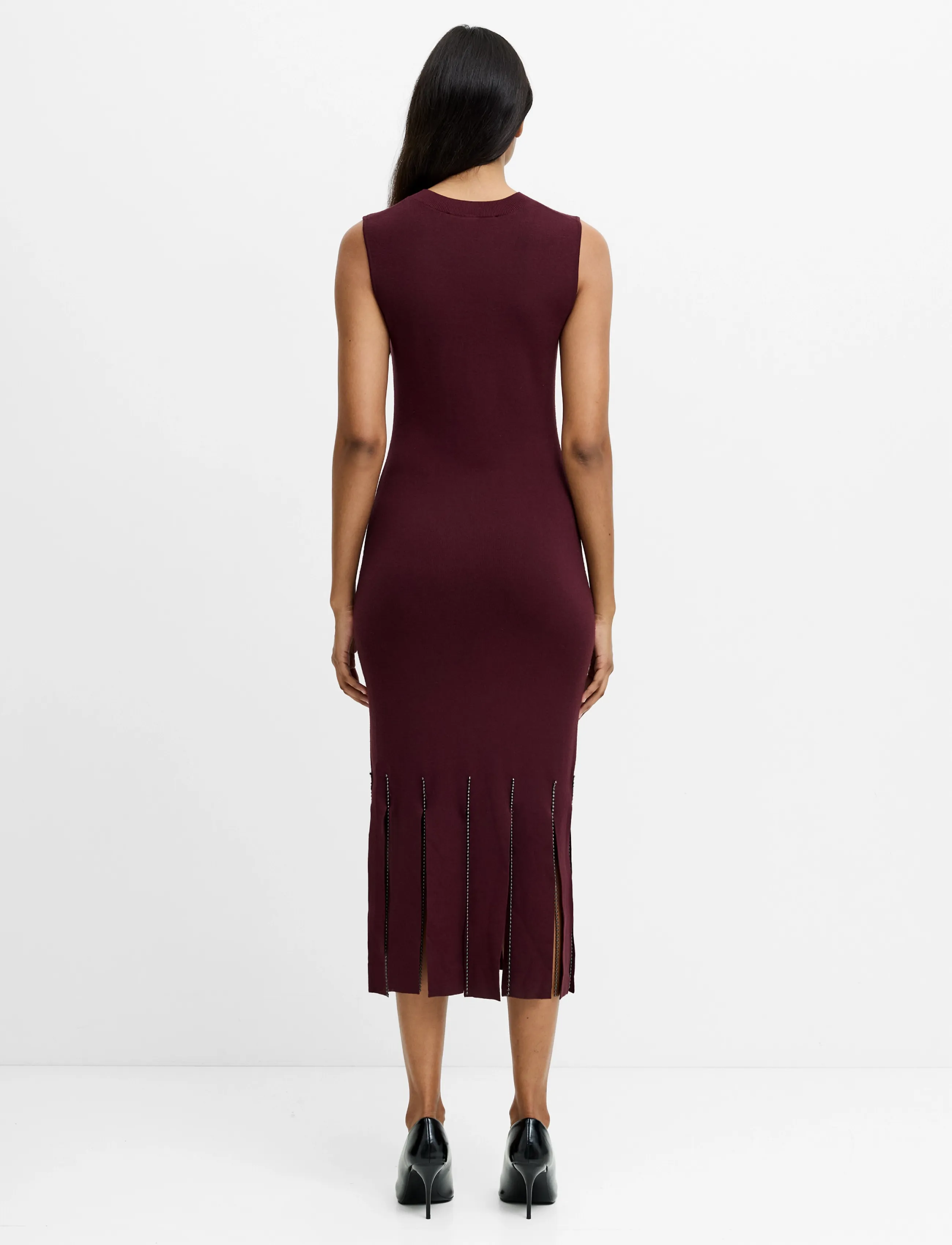 French Connection - SILAS BEADED FRINGE KNIT DRESS - bodycon dresses - cherry liqueur - 4
