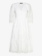 BRODERIE ANGLAISE - LINEN WHITE